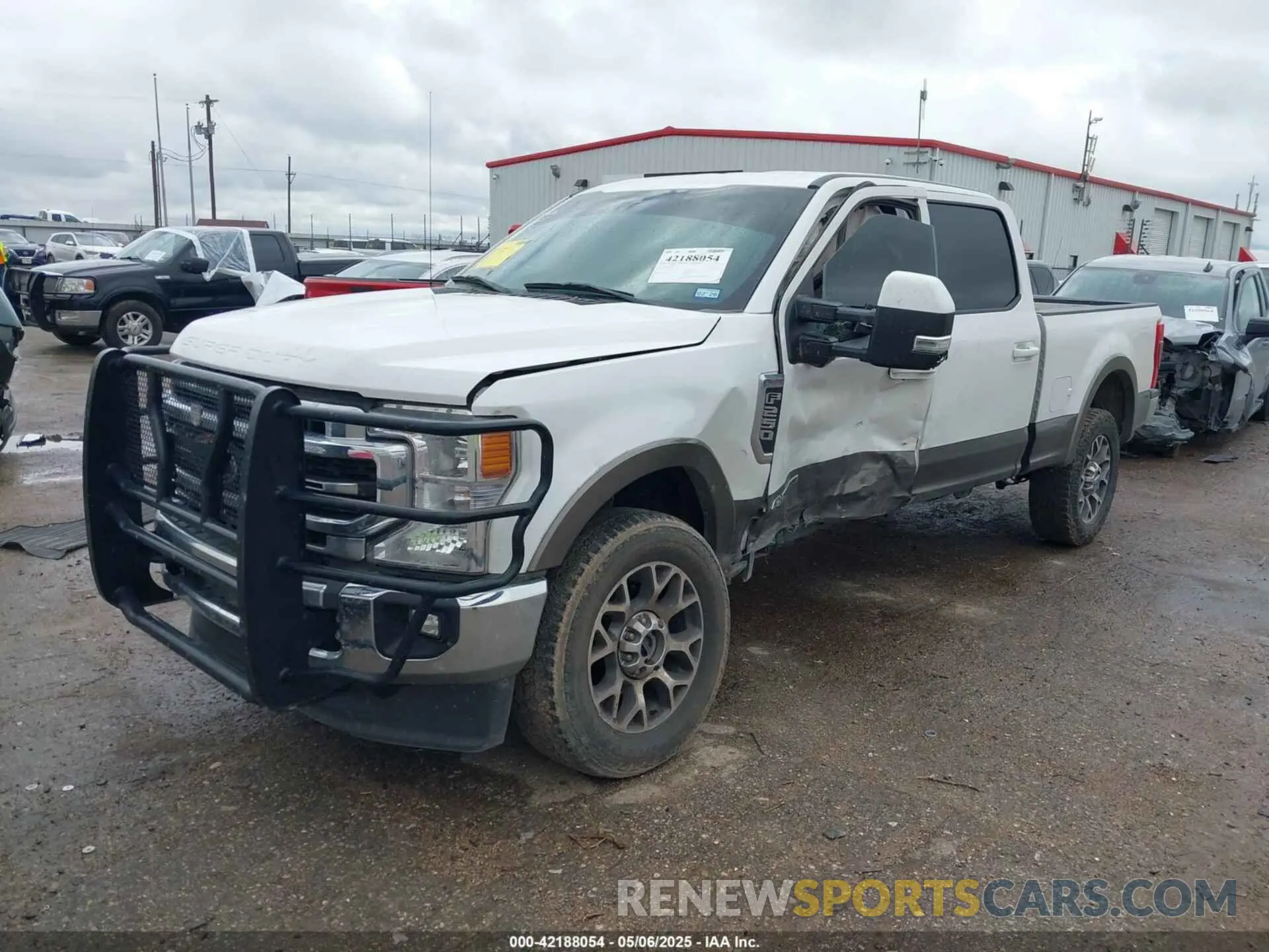 2 Photograph of a damaged car 1FT7W2BT2LEC28122 FORD F-250 2020