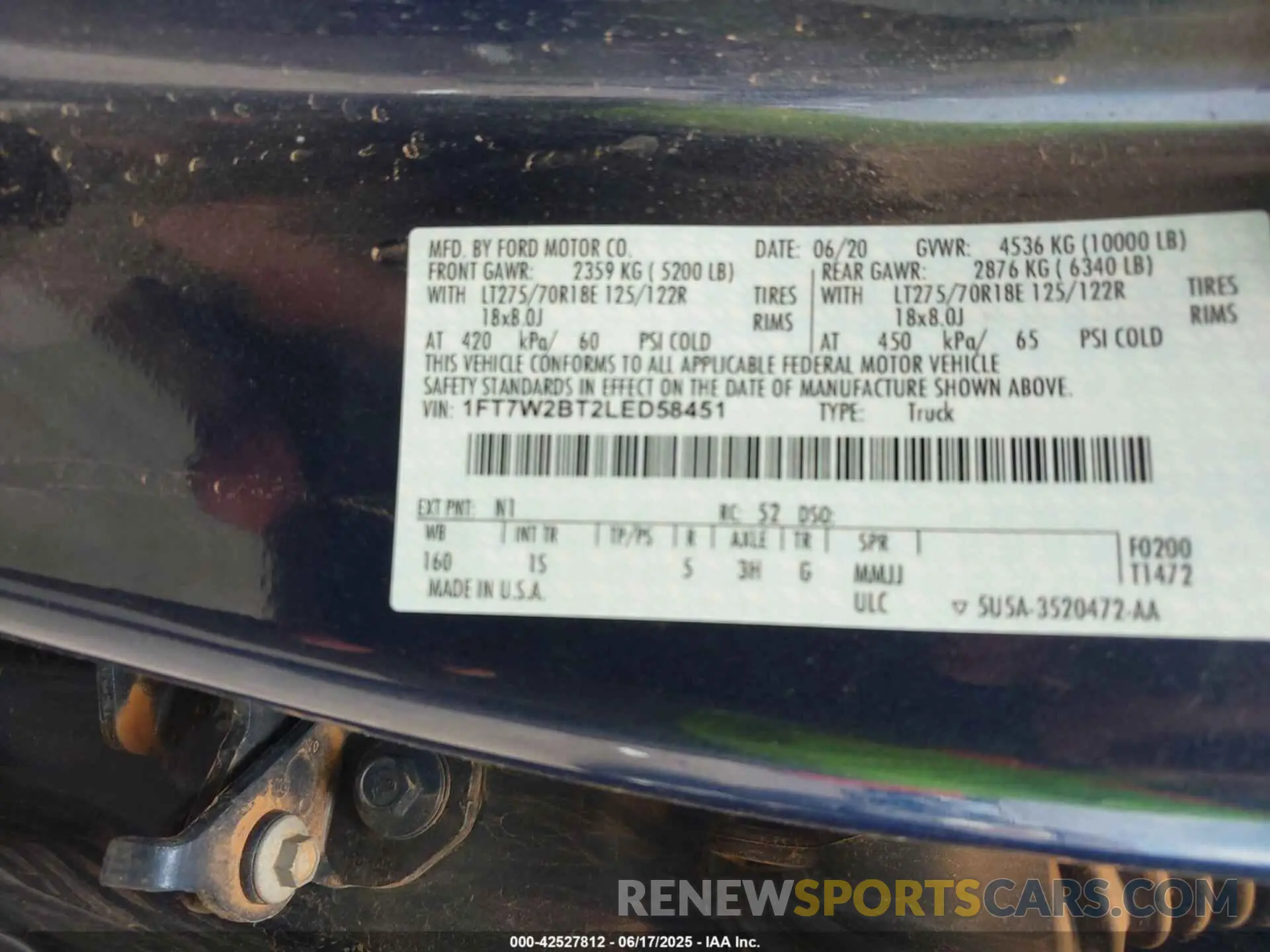 9 Photograph of a damaged car 1FT7W2BT2LED58451 FORD F-250 2020