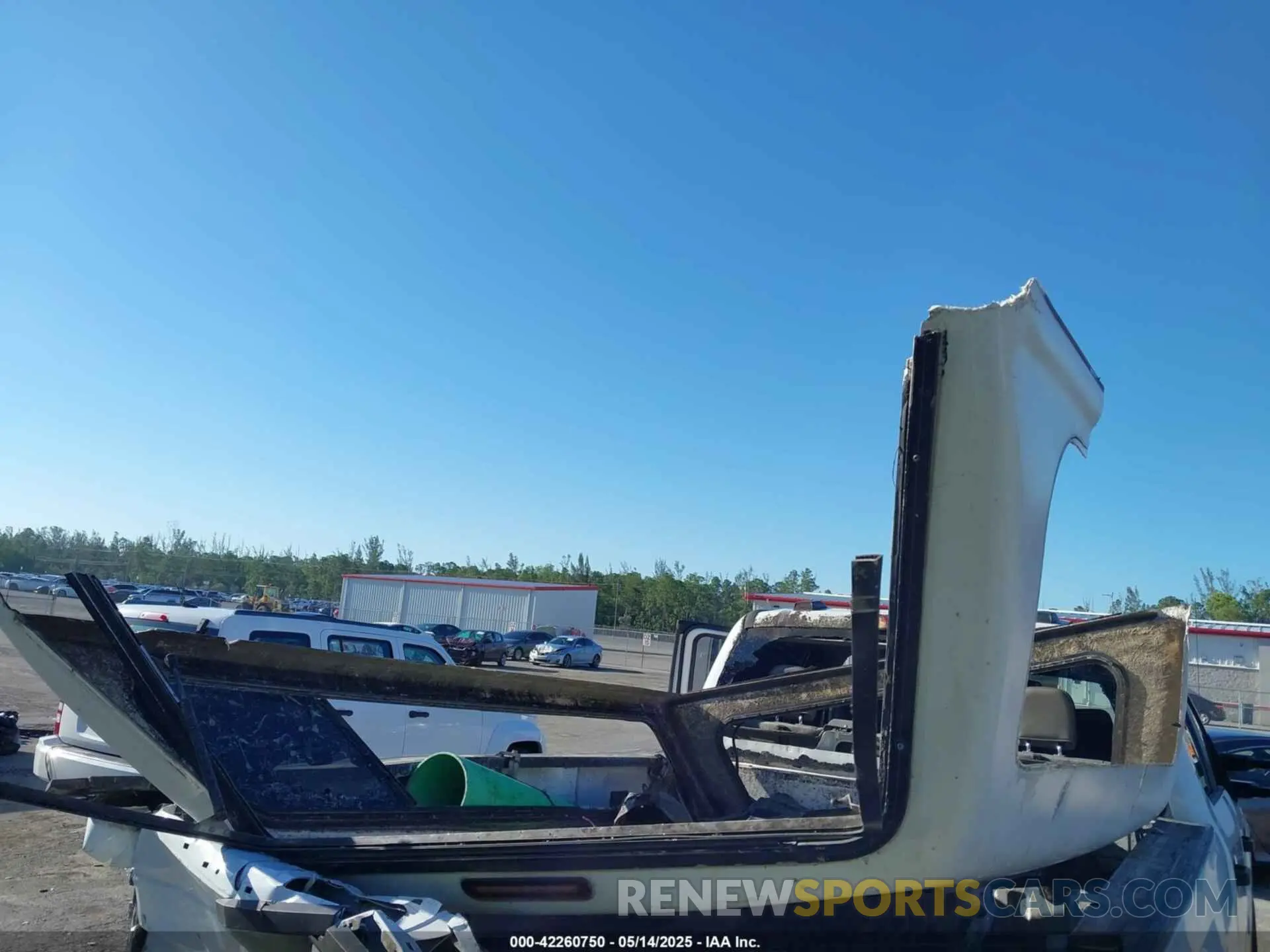 12 Photograph of a damaged car 1FT7W2BT3LEC85719 FORD F-250 2020