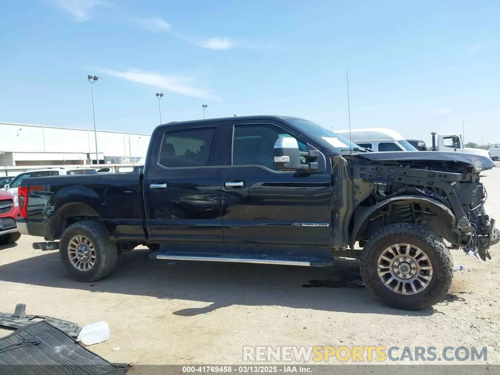 14 Photograph of a damaged car 1FT7W2BT4LEE84066 FORD F-250 2020