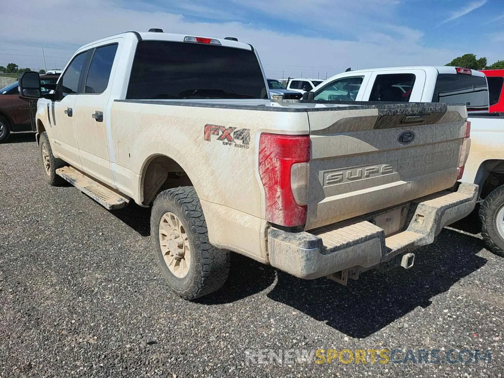 19 Photograph of a damaged car 1FT7W2BT4LEE84844 FORD F-250 2020