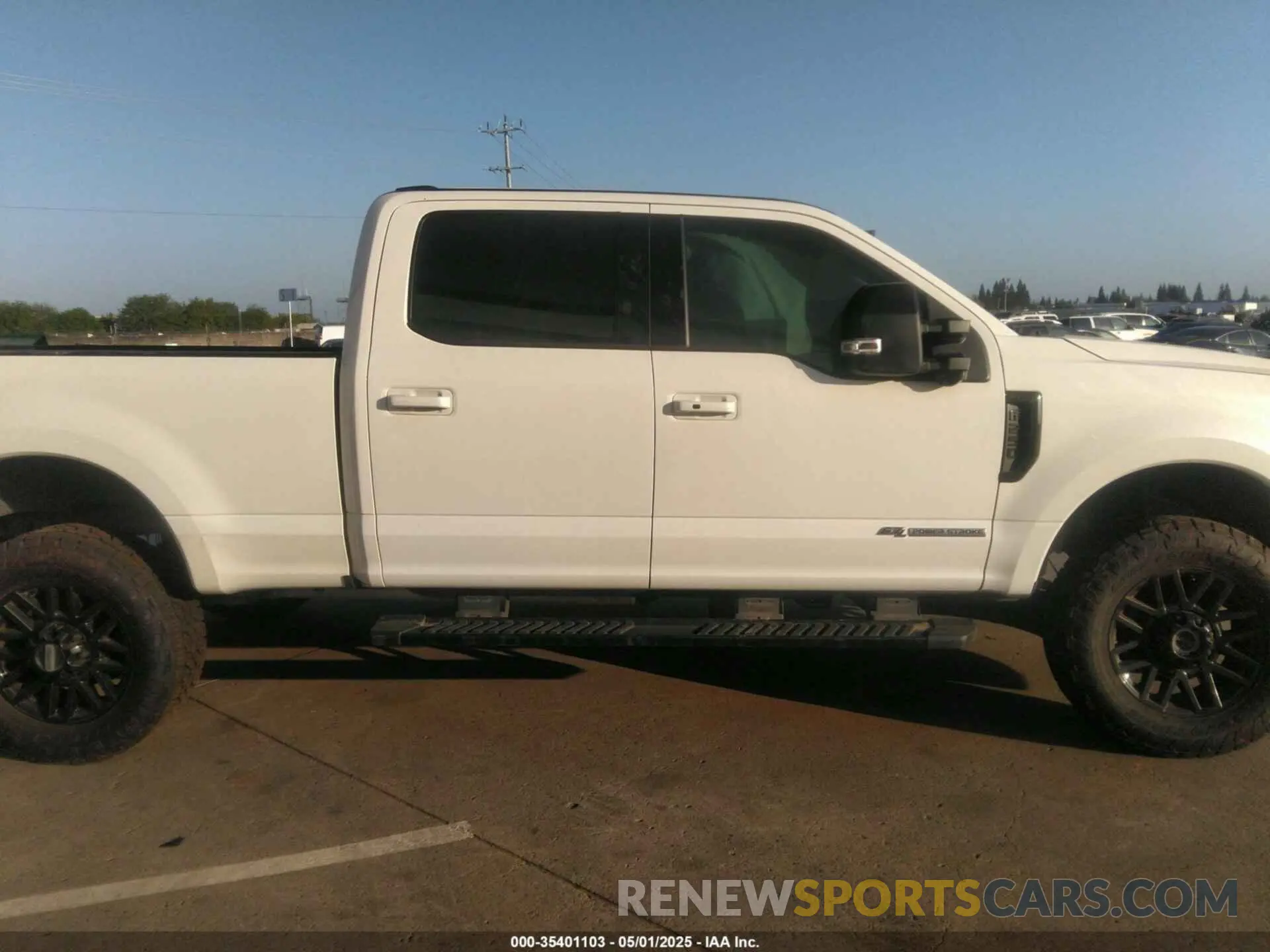 13 Photograph of a damaged car 1FT7W2BT5LEE82519 FORD F-250 2020