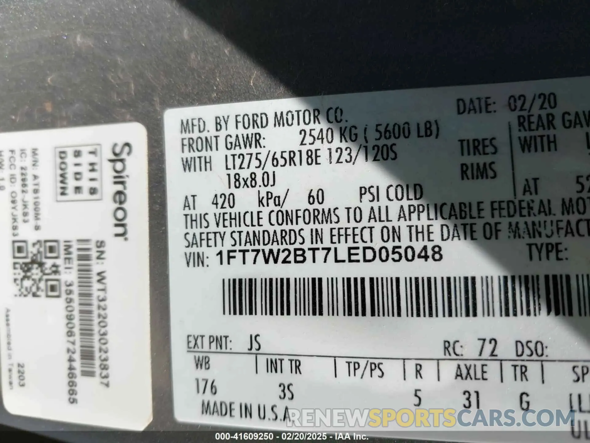9 Photograph of a damaged car 1FT7W2BT7LED05048 FORD F-250 2020