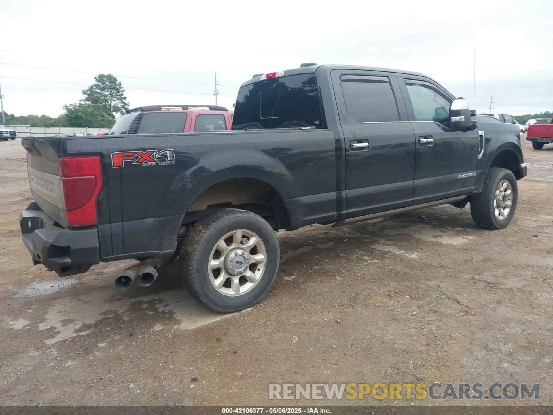 4 Photograph of a damaged car 1FT7W2BT8LEC53106 FORD F-250 2020