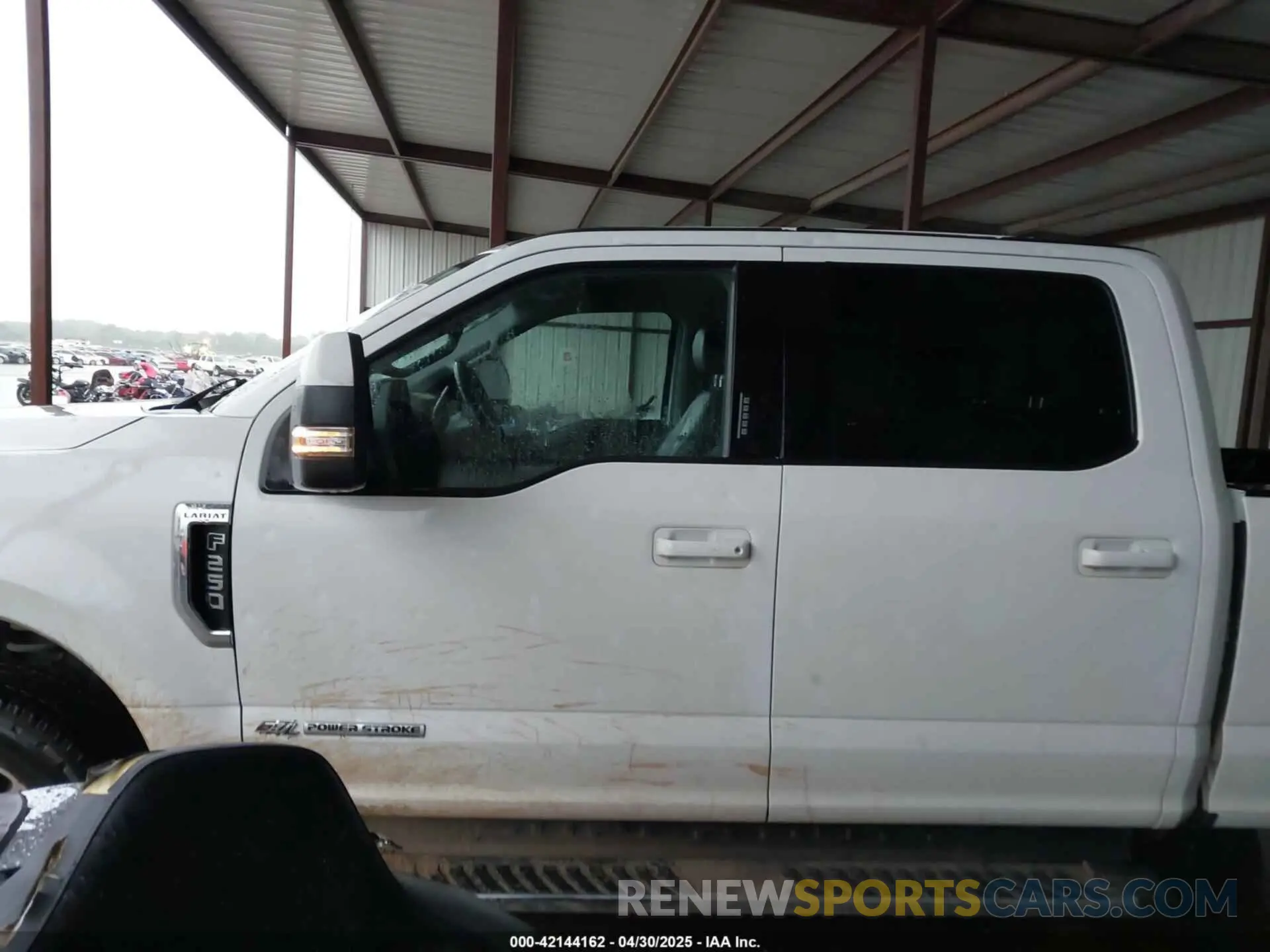 14 Photograph of a damaged car 1FT7W2BT8LEE44119 FORD F-250 2020