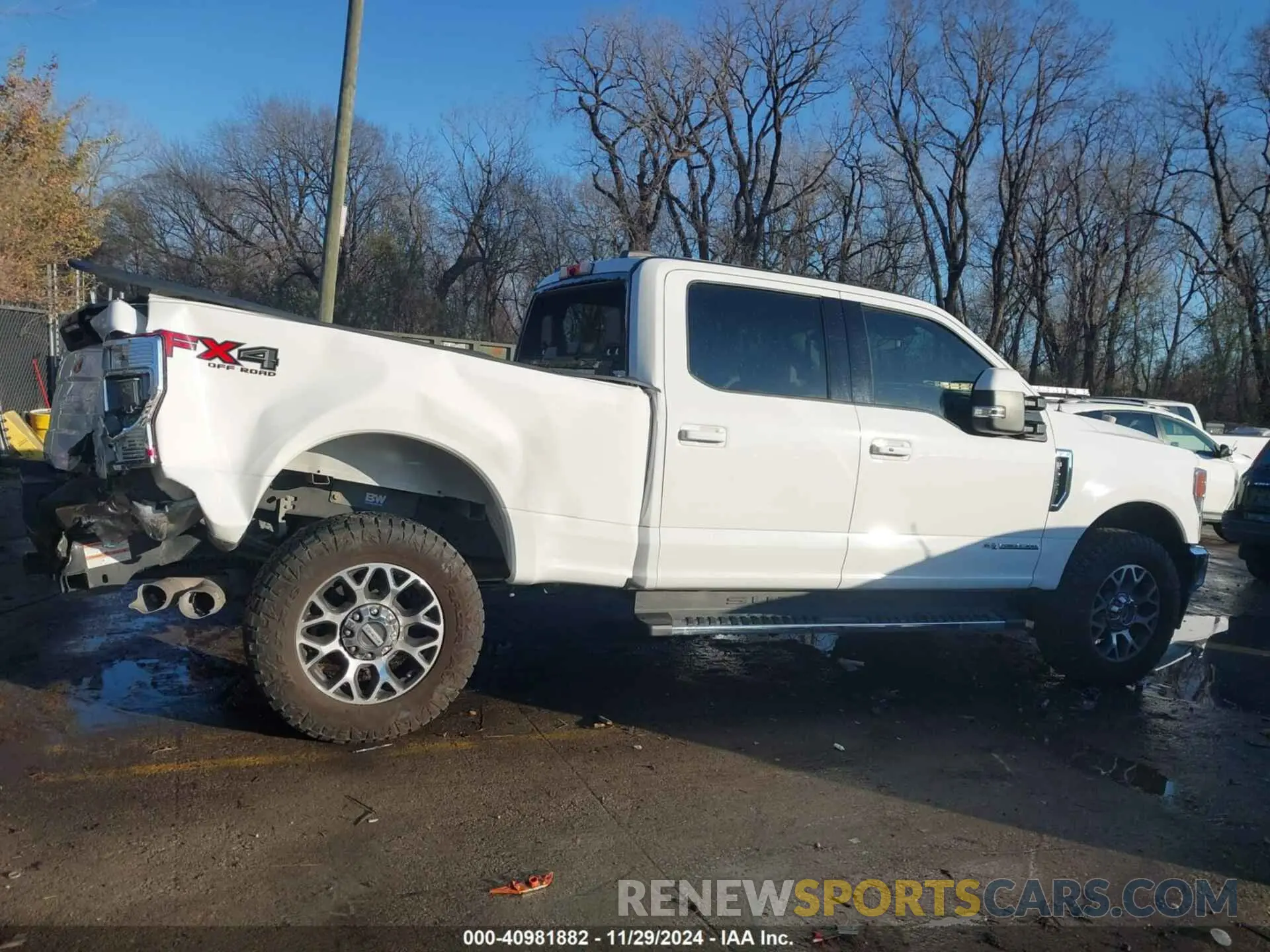 14 Photograph of a damaged car 1FT7W2BTXLED00121 FORD F-250 2020