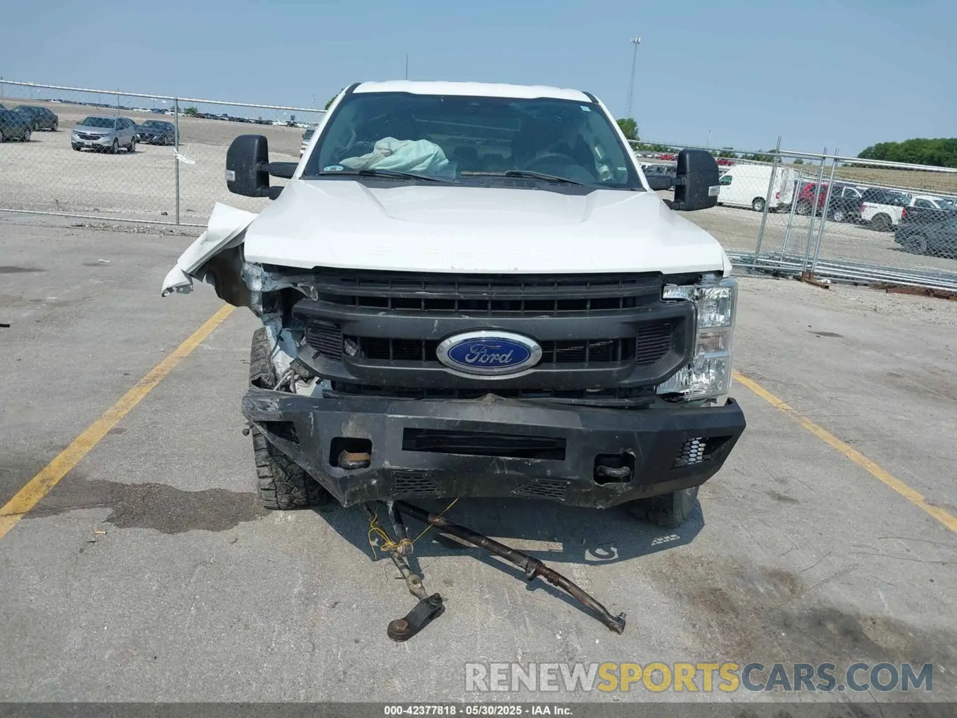 13 Photograph of a damaged car 1FT7W2BTXLED61937 FORD F-250 2020