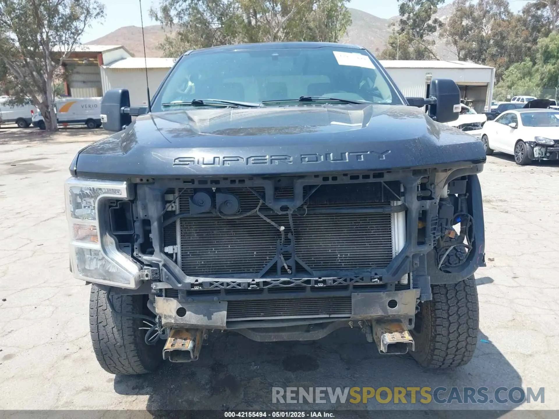 12 Photograph of a damaged car 1FT7W2BTXLEE69524 FORD F-250 2020