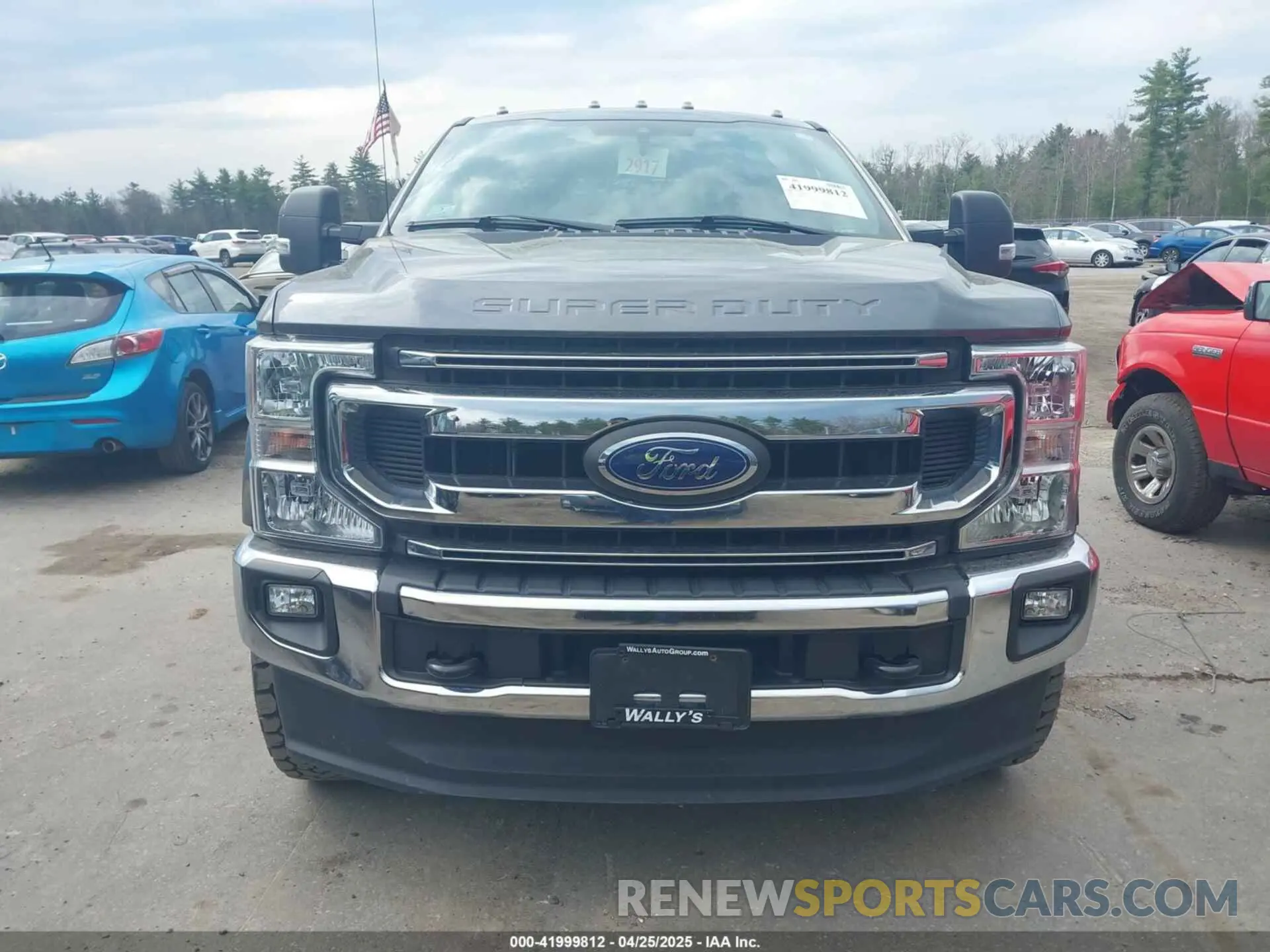 13 Photograph of a damaged car 1FT7X2B63LEE71252 FORD F-250 2020