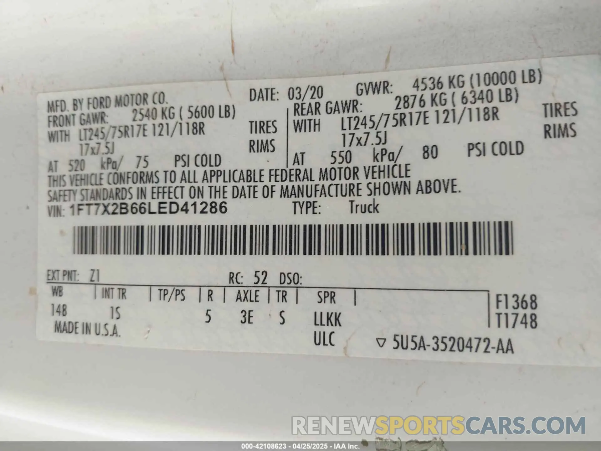 9 Photograph of a damaged car 1FT7X2B66LED41286 FORD F-250 2020