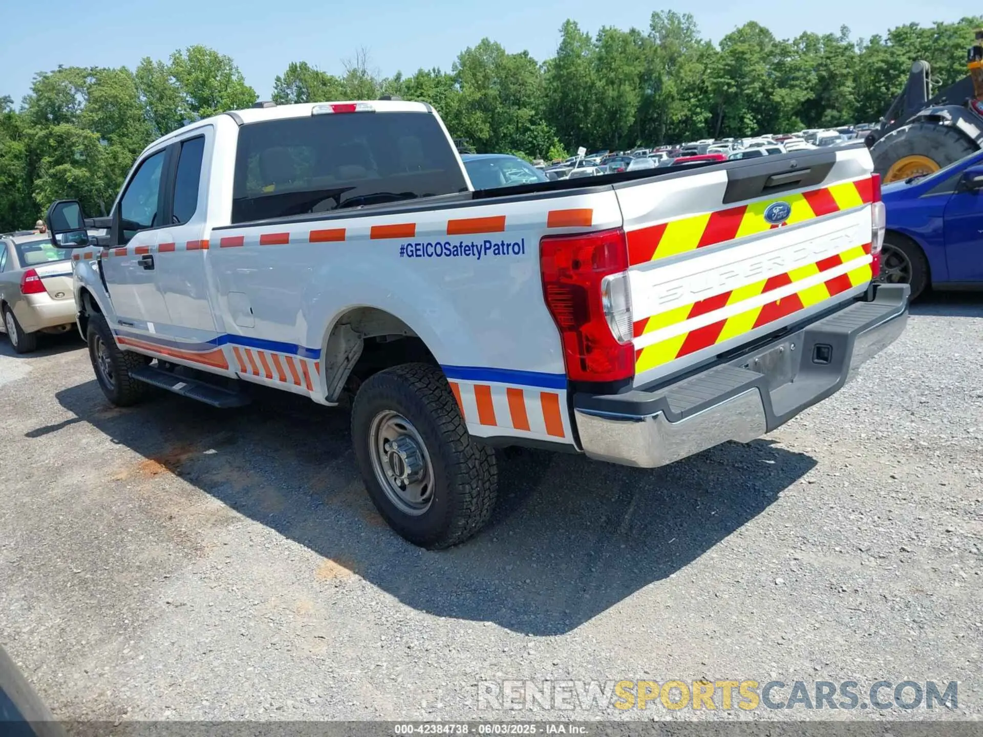 3 Photograph of a damaged car 1FT7X2BT0LEE50462 FORD F-250 2020