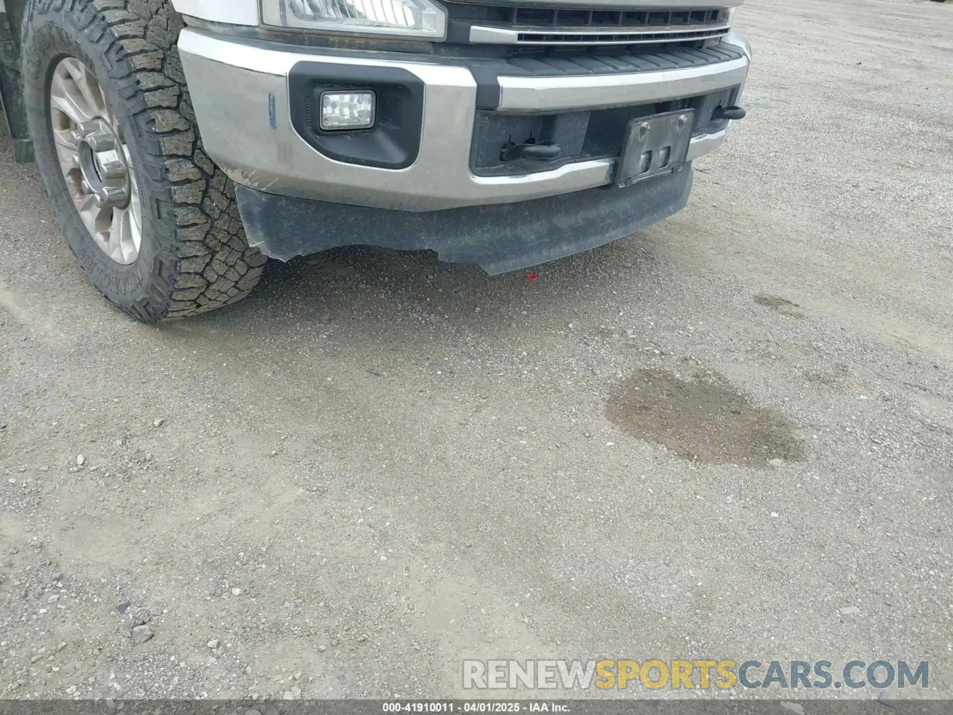 6 Photograph of a damaged car 1FT7X2BT6LED67442 FORD F-250 2020