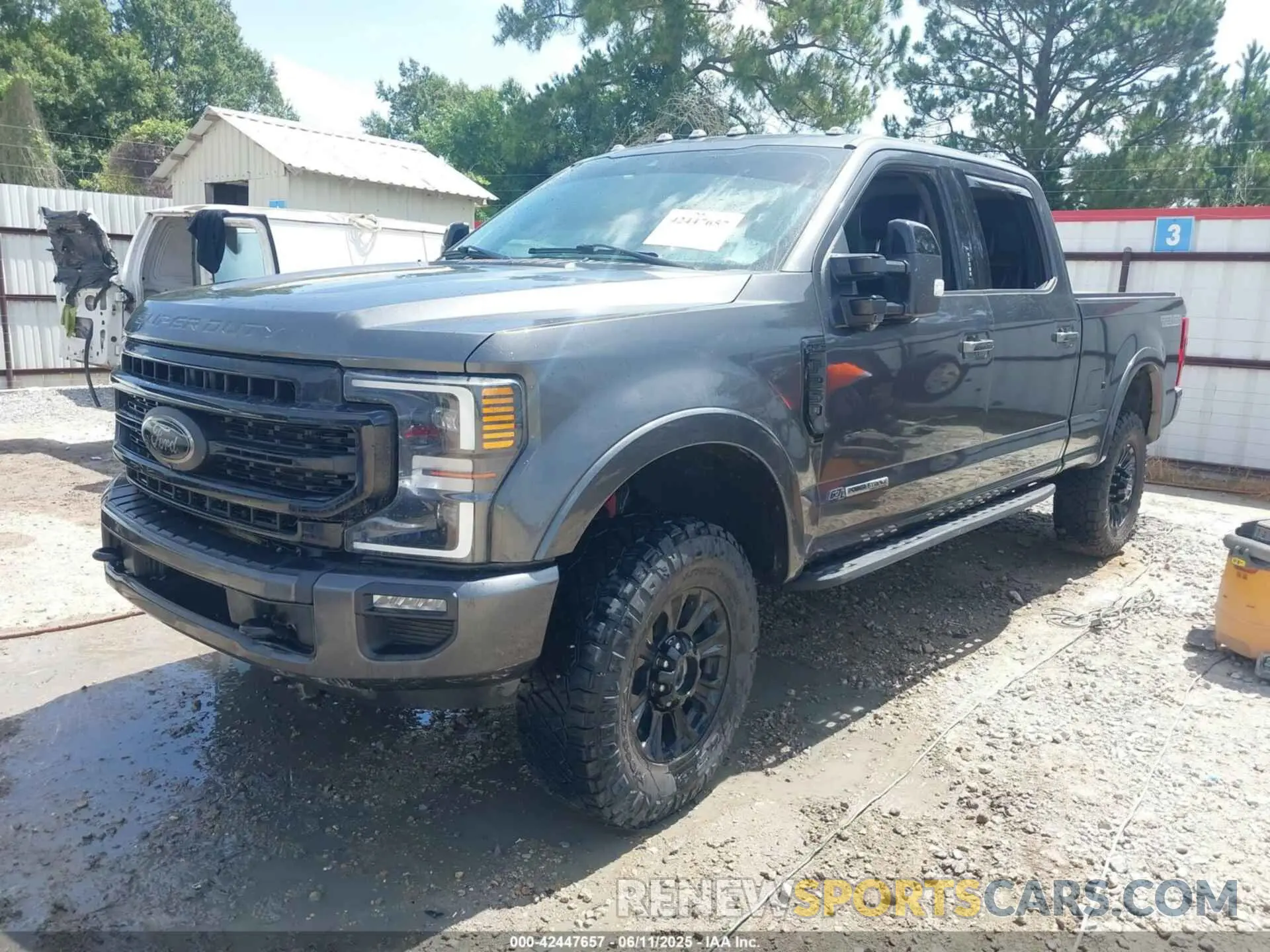 2 Photograph of a damaged car 1FT8W2BT0LEE56964 FORD F-250 2020
