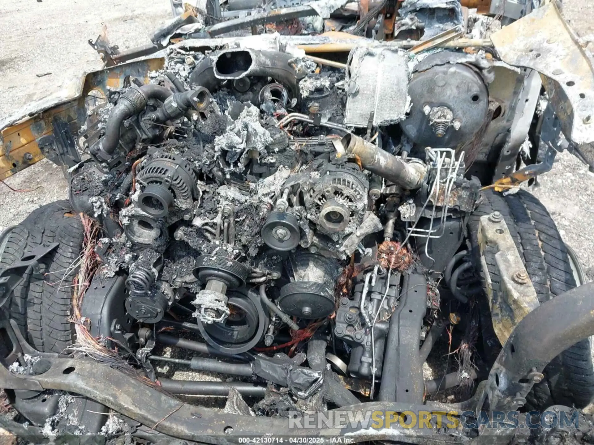 10 Photograph of a damaged car 1FT8W2BT1LEE35671 FORD F-250 2020