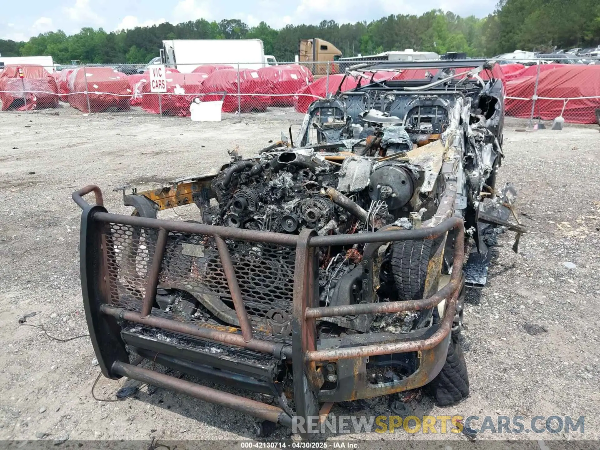 6 Photograph of a damaged car 1FT8W2BT1LEE35671 FORD F-250 2020