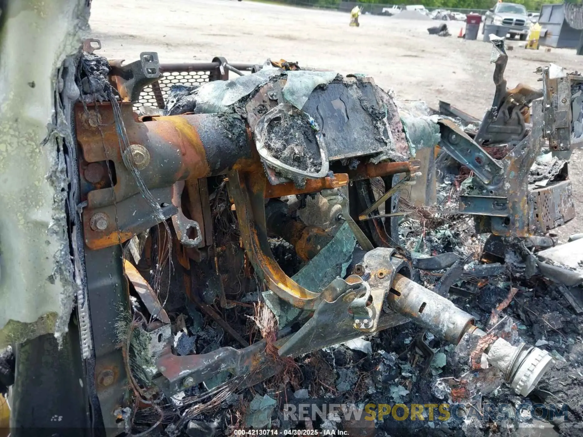 7 Photograph of a damaged car 1FT8W2BT1LEE35671 FORD F-250 2020