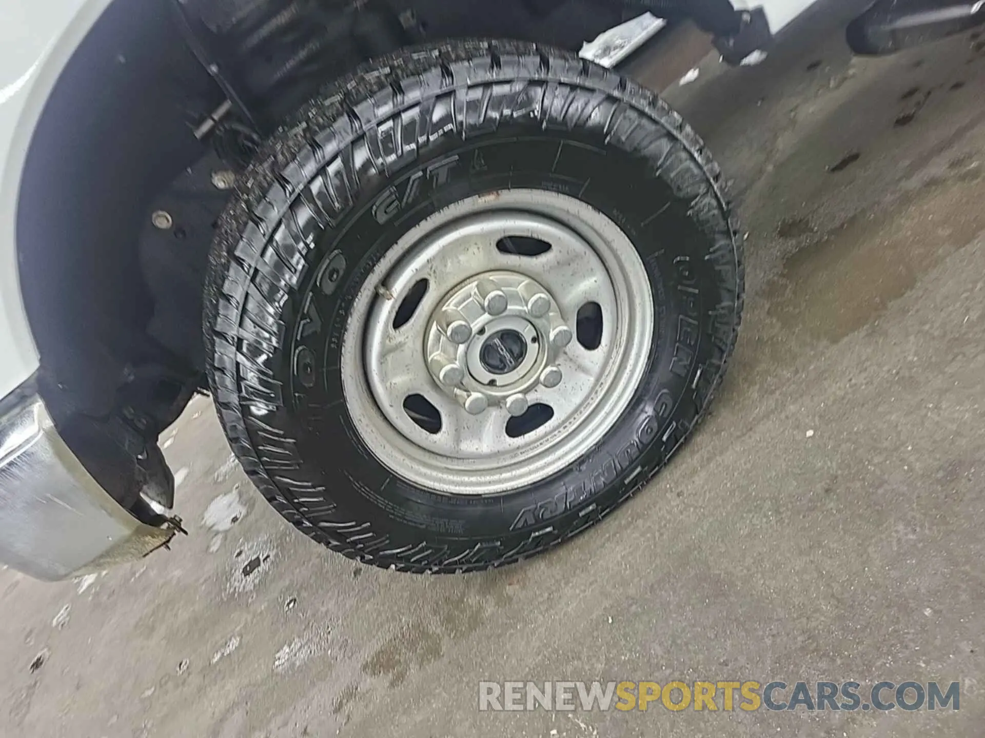 30 Photograph of a damaged car 1FT8W2BT3LED69107 FORD F-250 2020