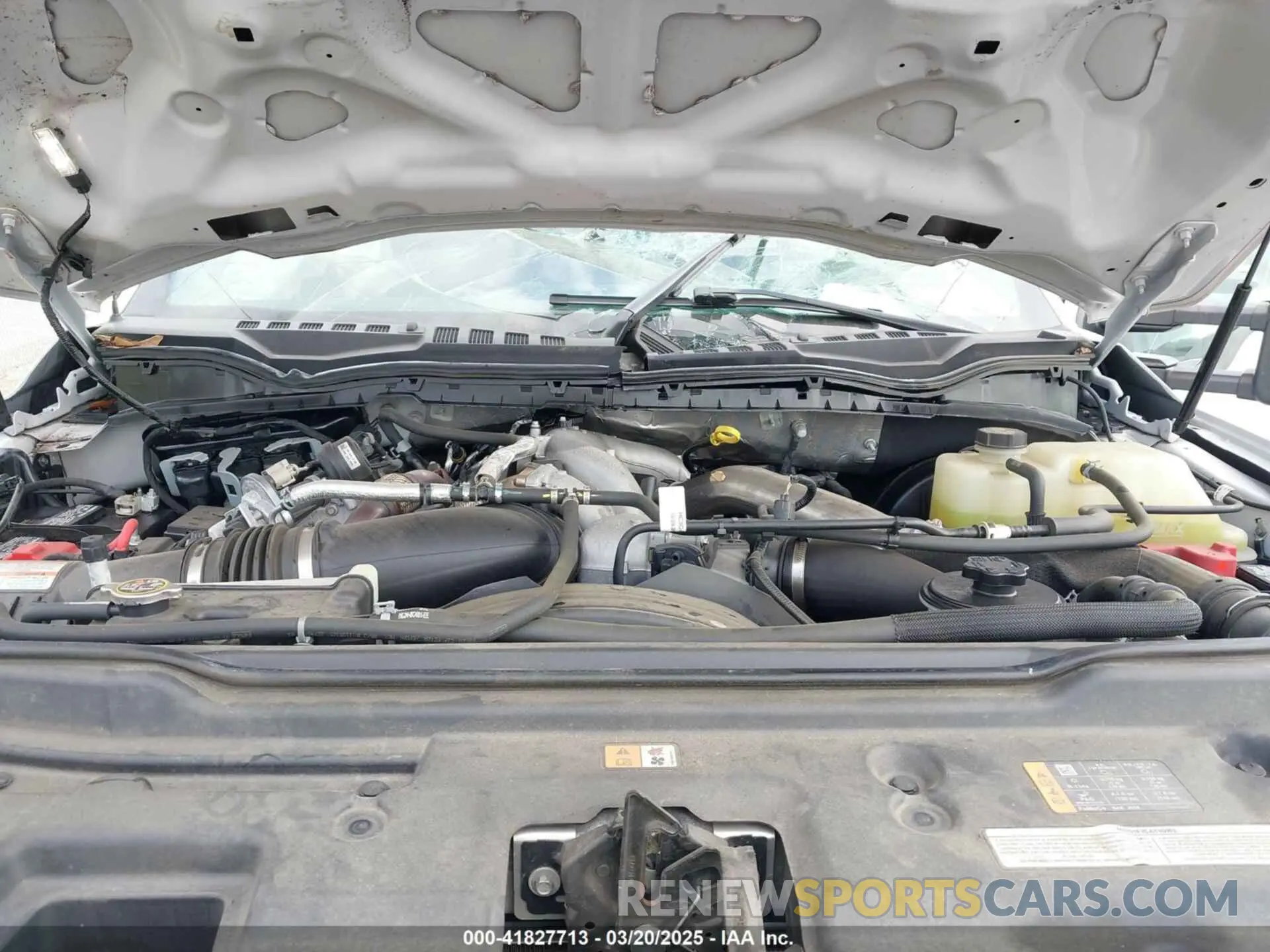 10 Photograph of a damaged car 1FT8W2BT7LEE92621 FORD F-250 2020