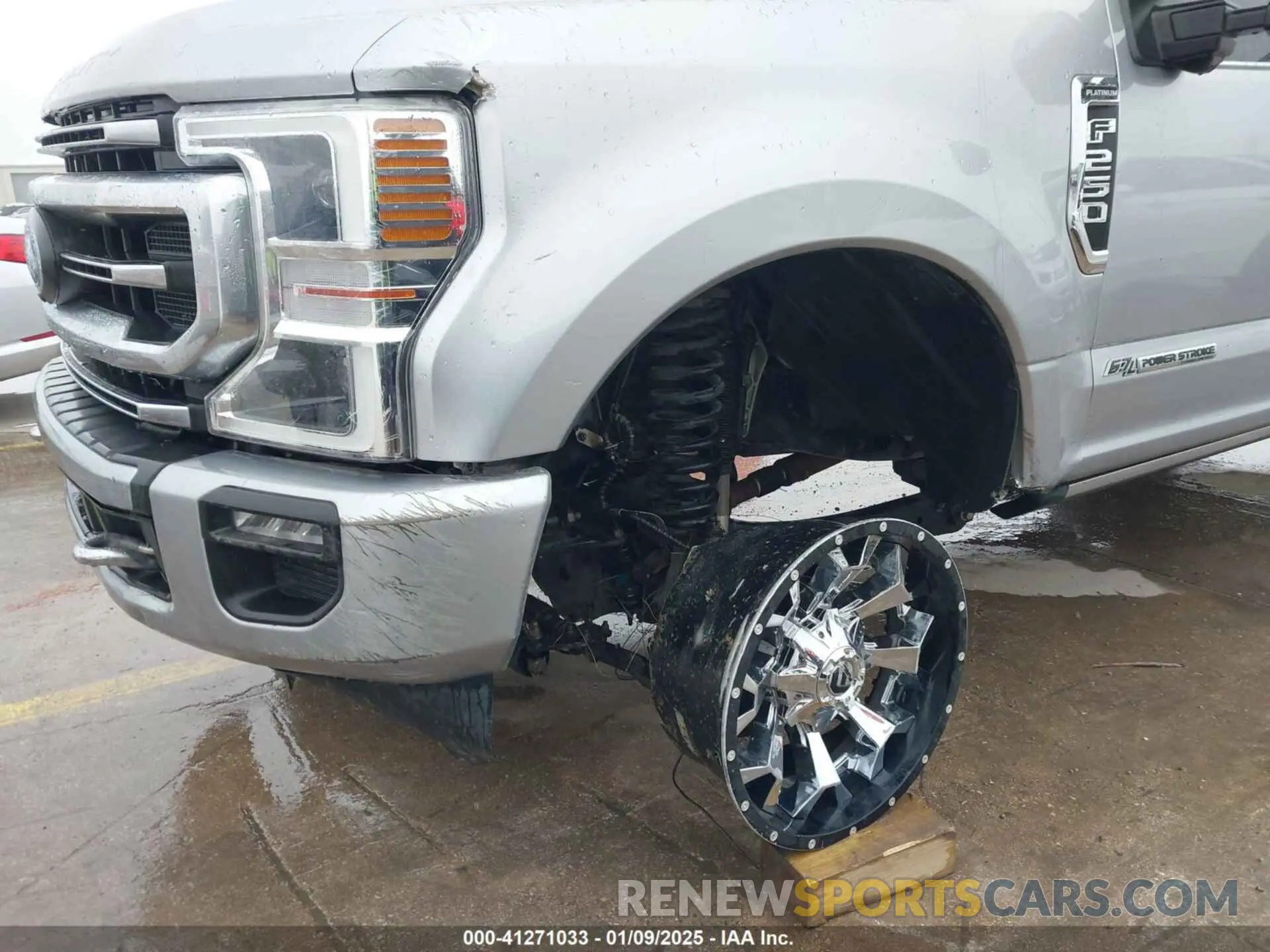 10 Photograph of a damaged car 1FT8W2BT8LEE71602 FORD F-250 2020