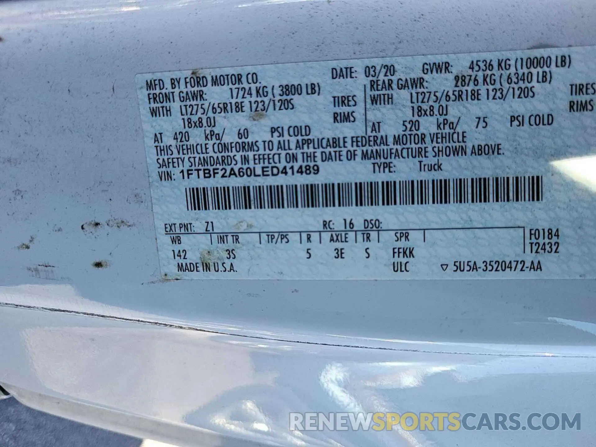 10 Photograph of a damaged car 1FTBF2A60LED41489 FORD F-250 2020