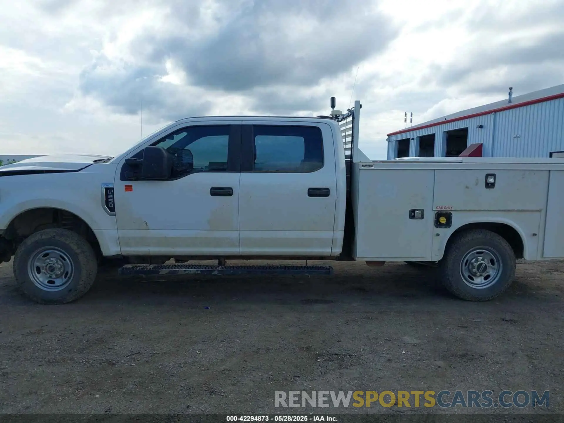 14 Photograph of a damaged car 1FT7W2B62MED60339 FORD F-250 2021
