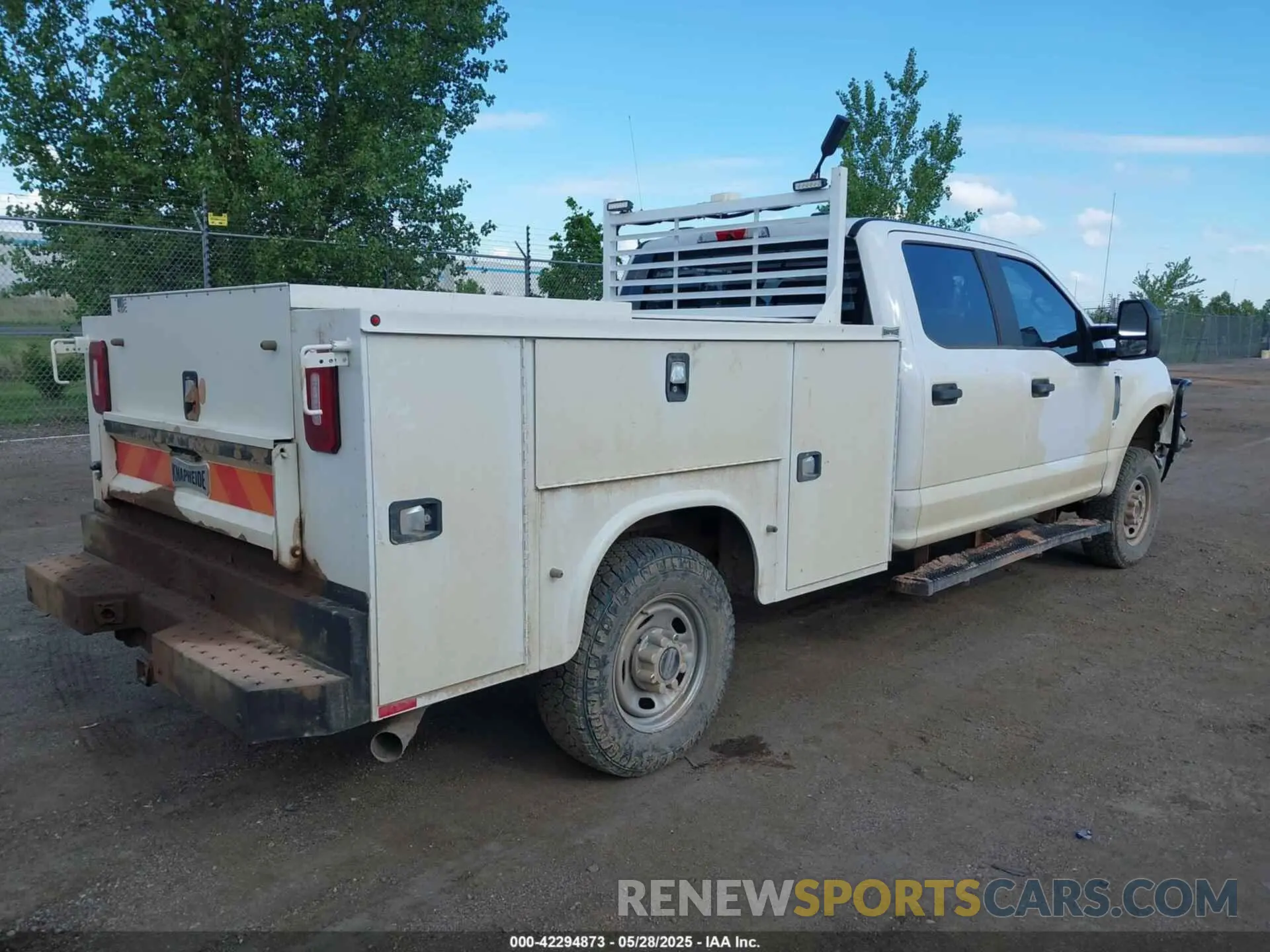 4 Photograph of a damaged car 1FT7W2B62MED60339 FORD F-250 2021