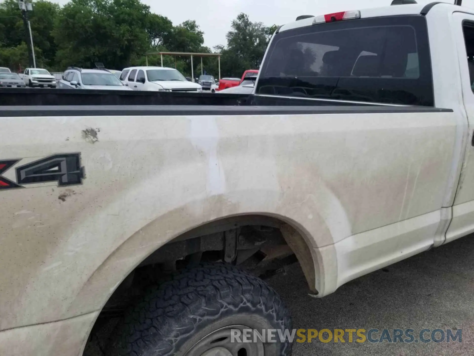 10 Photograph of a damaged car 1FT7W2B65MED96123 FORD F-250 2021