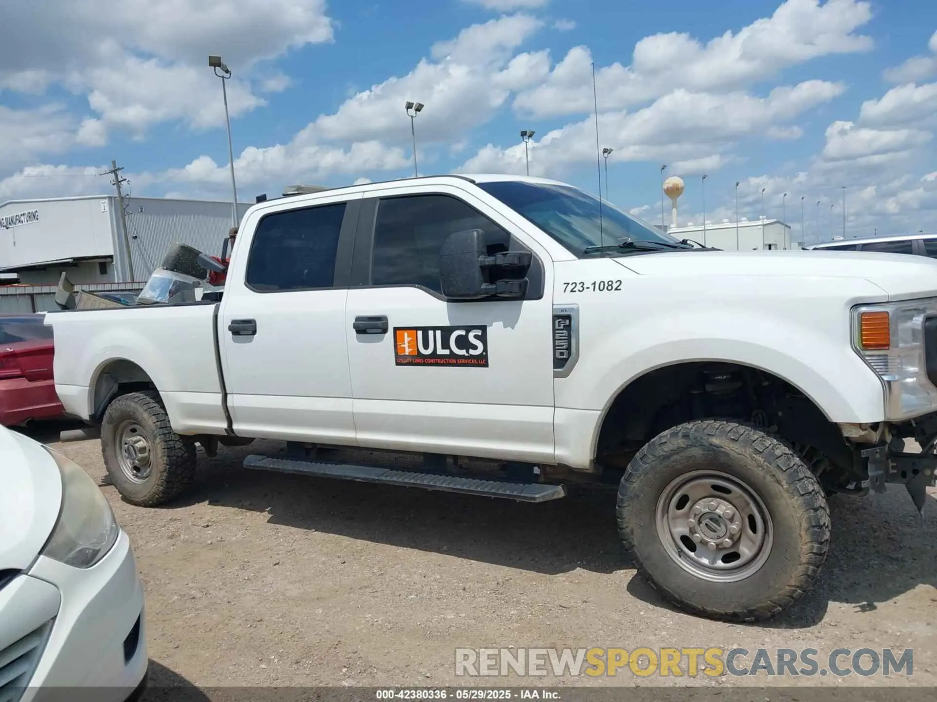 14 Photograph of a damaged car 1FT7W2B66MED53975 FORD F-250 2021
