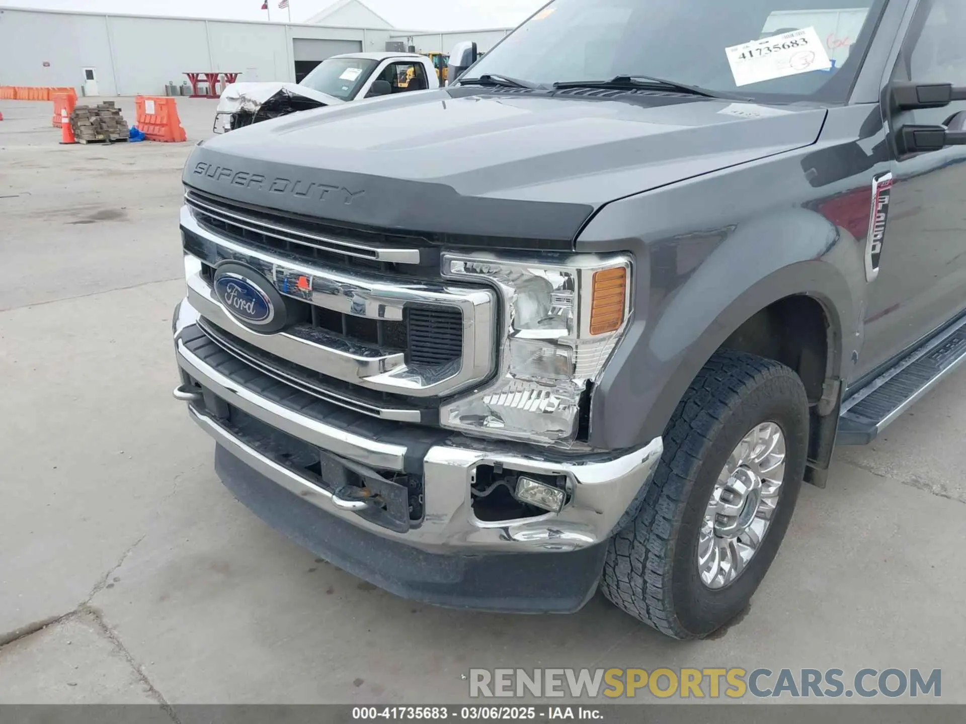 18 Photograph of a damaged car 1FT7W2BN1MEC37686 FORD F-250 2021