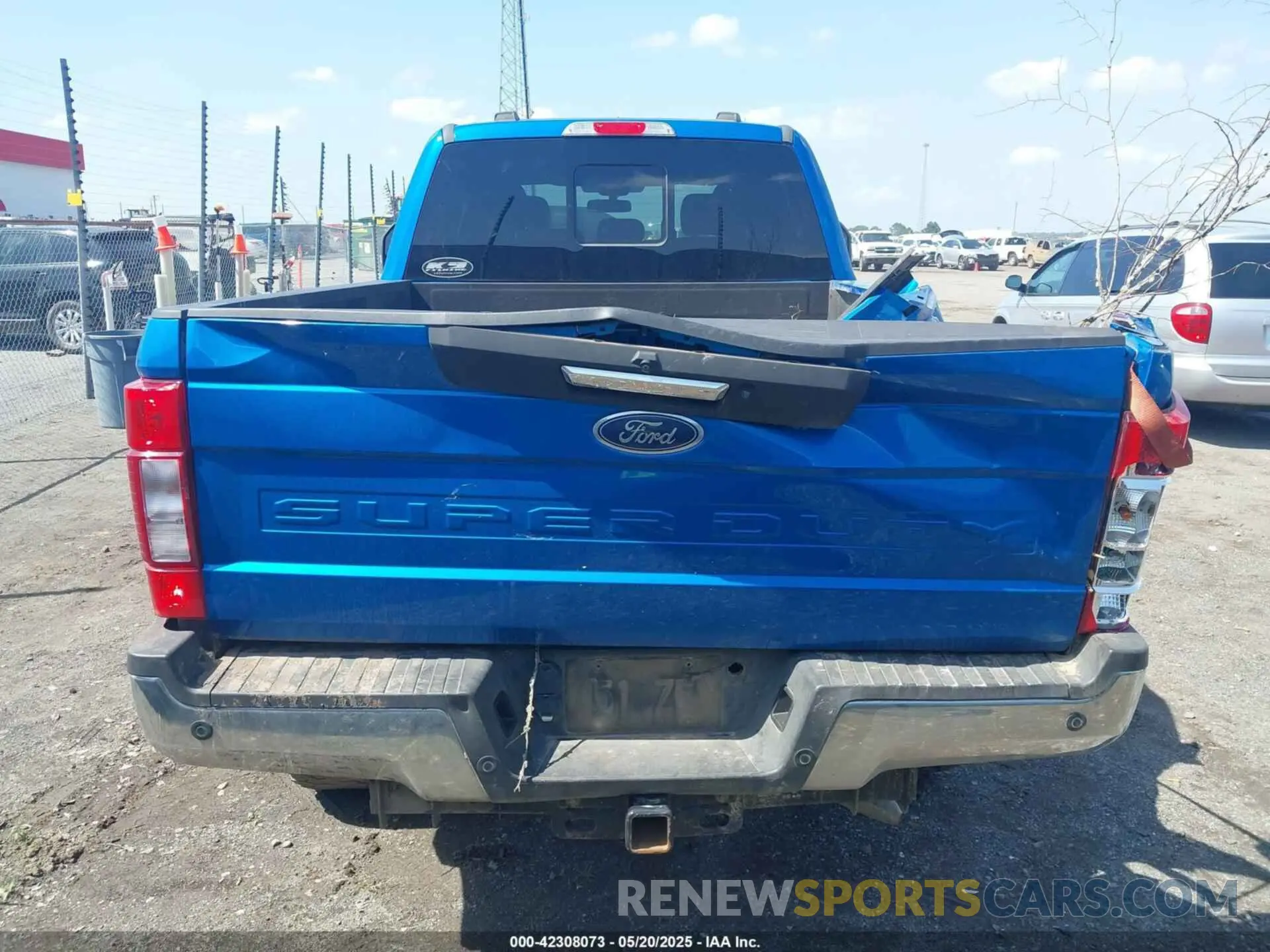 17 Photograph of a damaged car 1FT7W2BN4MEC17707 FORD F-250 2021