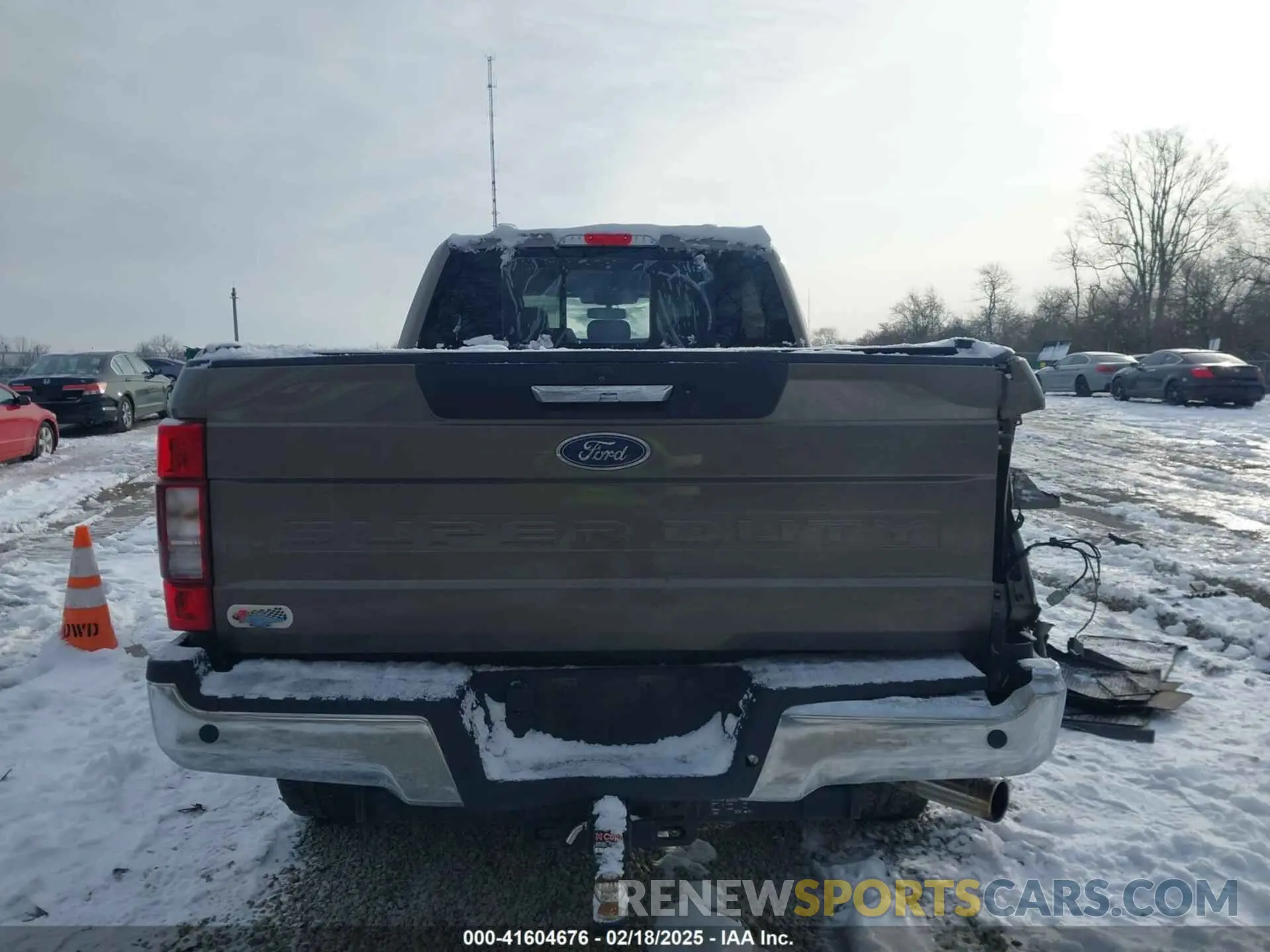 16 Photograph of a damaged car 1FT7W2BN6MED75823 FORD F-250 2021