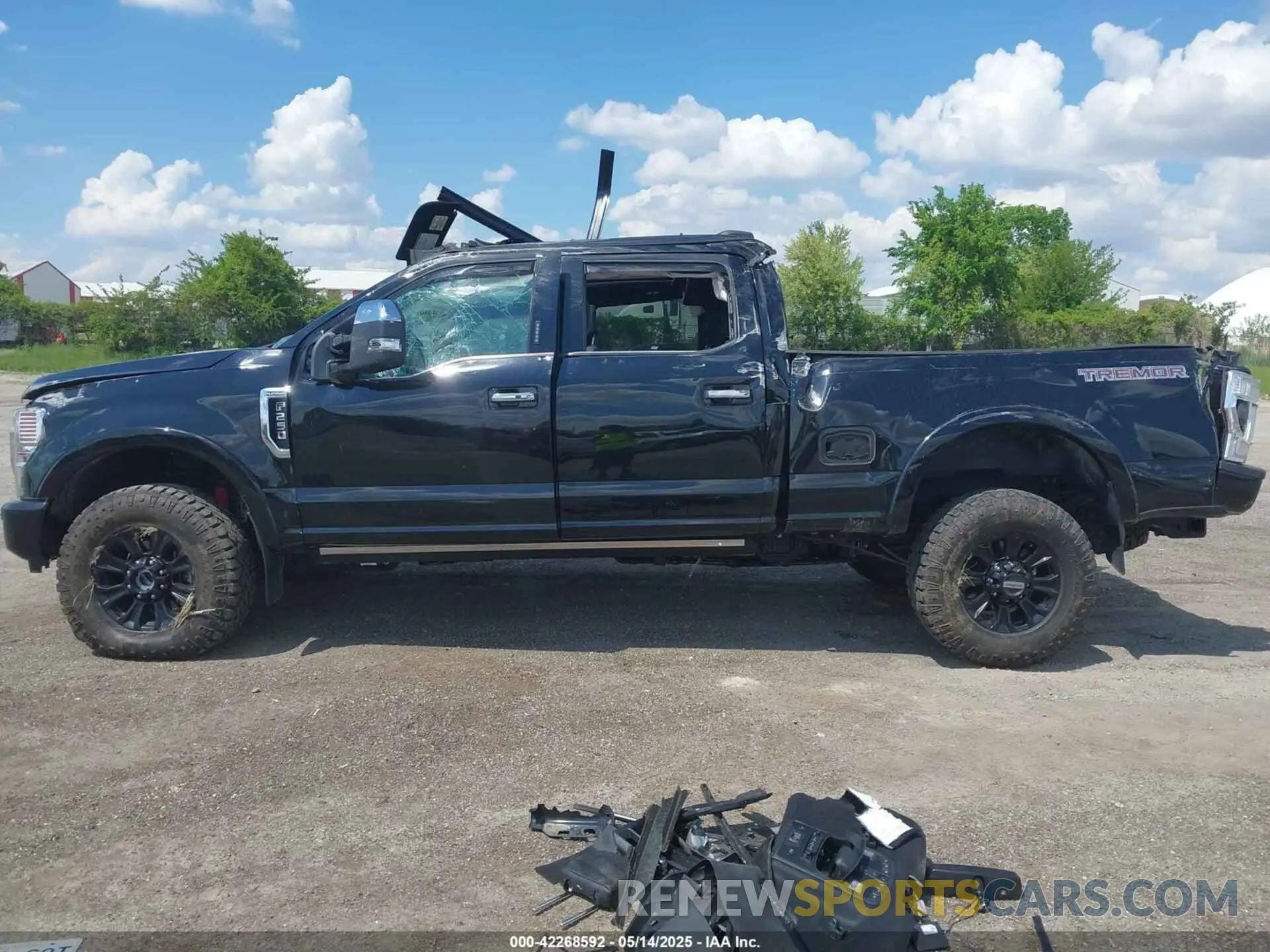 14 Photograph of a damaged car 1FT7W2BN6MED82402 FORD F-250 2021