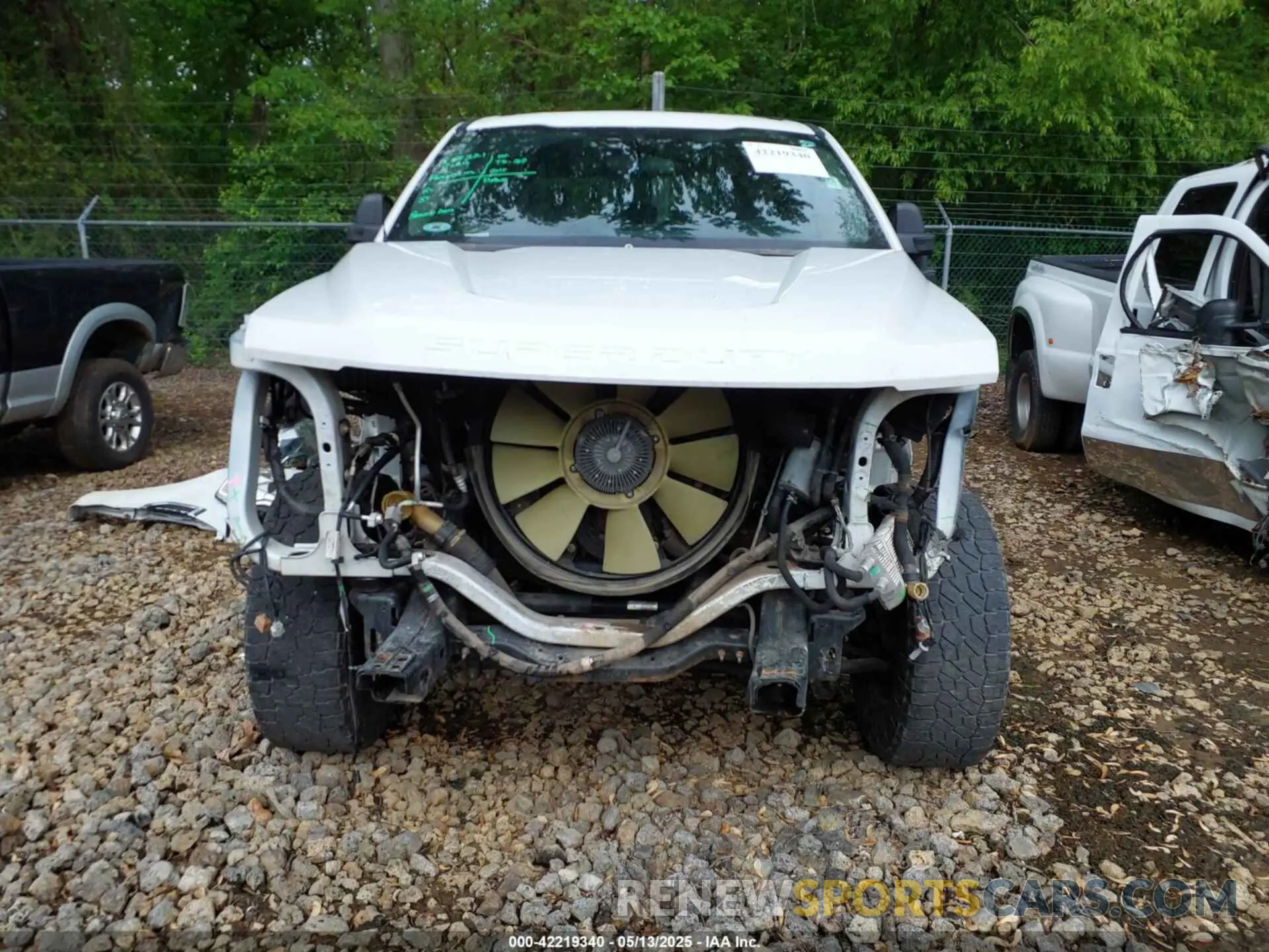 13 Photograph of a damaged car 1FT7W2BT4MED42592 FORD F-250 2021
