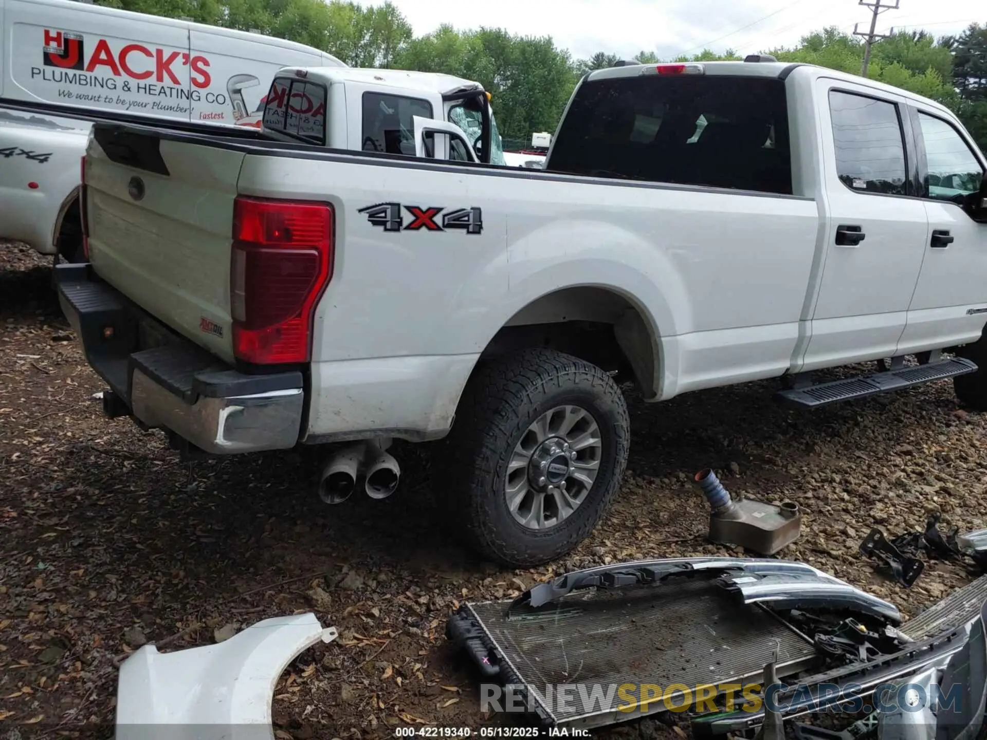 4 Photograph of a damaged car 1FT7W2BT4MED42592 FORD F-250 2021