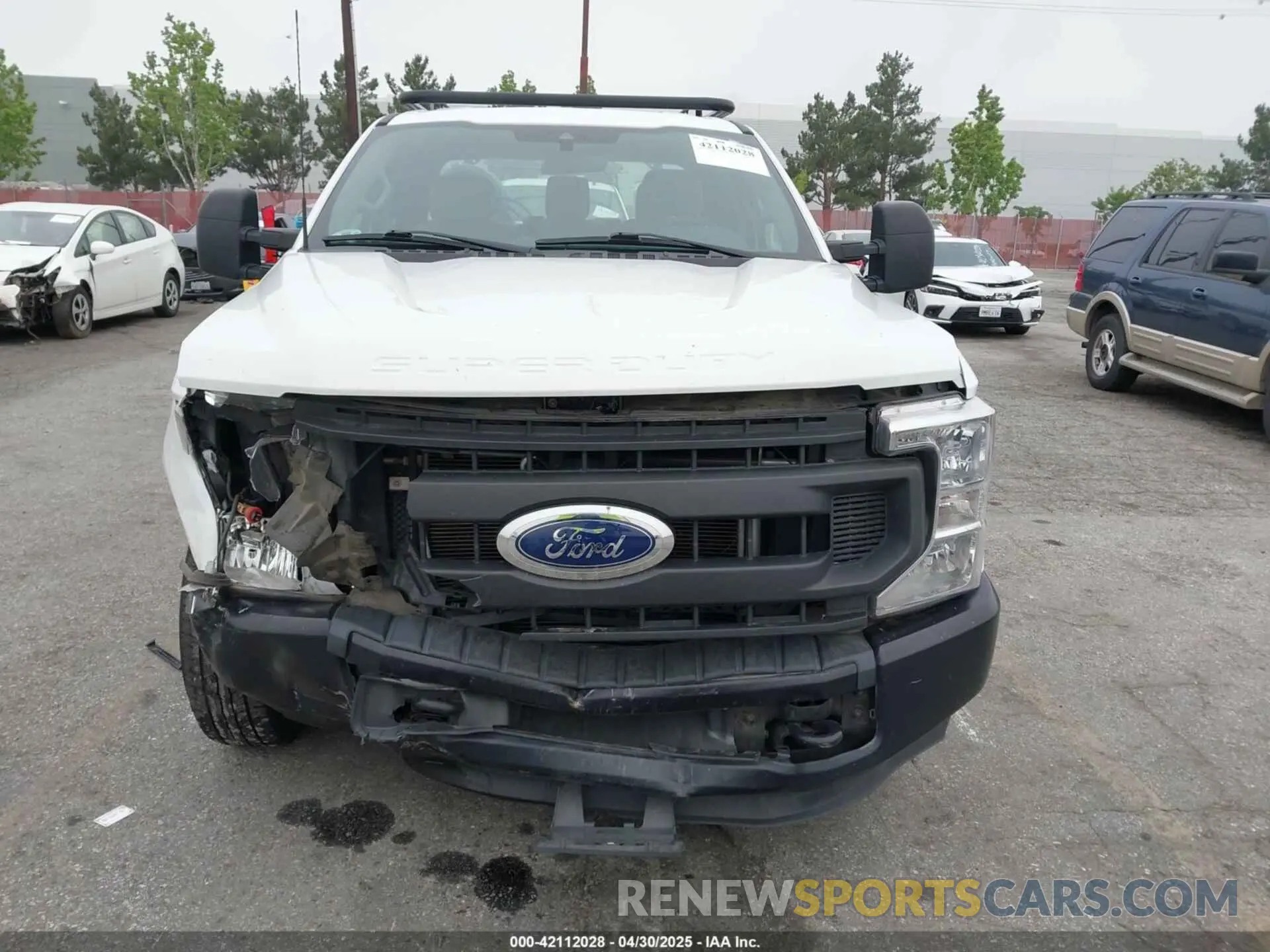 12 Photograph of a damaged car 1FT7X2A61MED97249 FORD F-250 2021