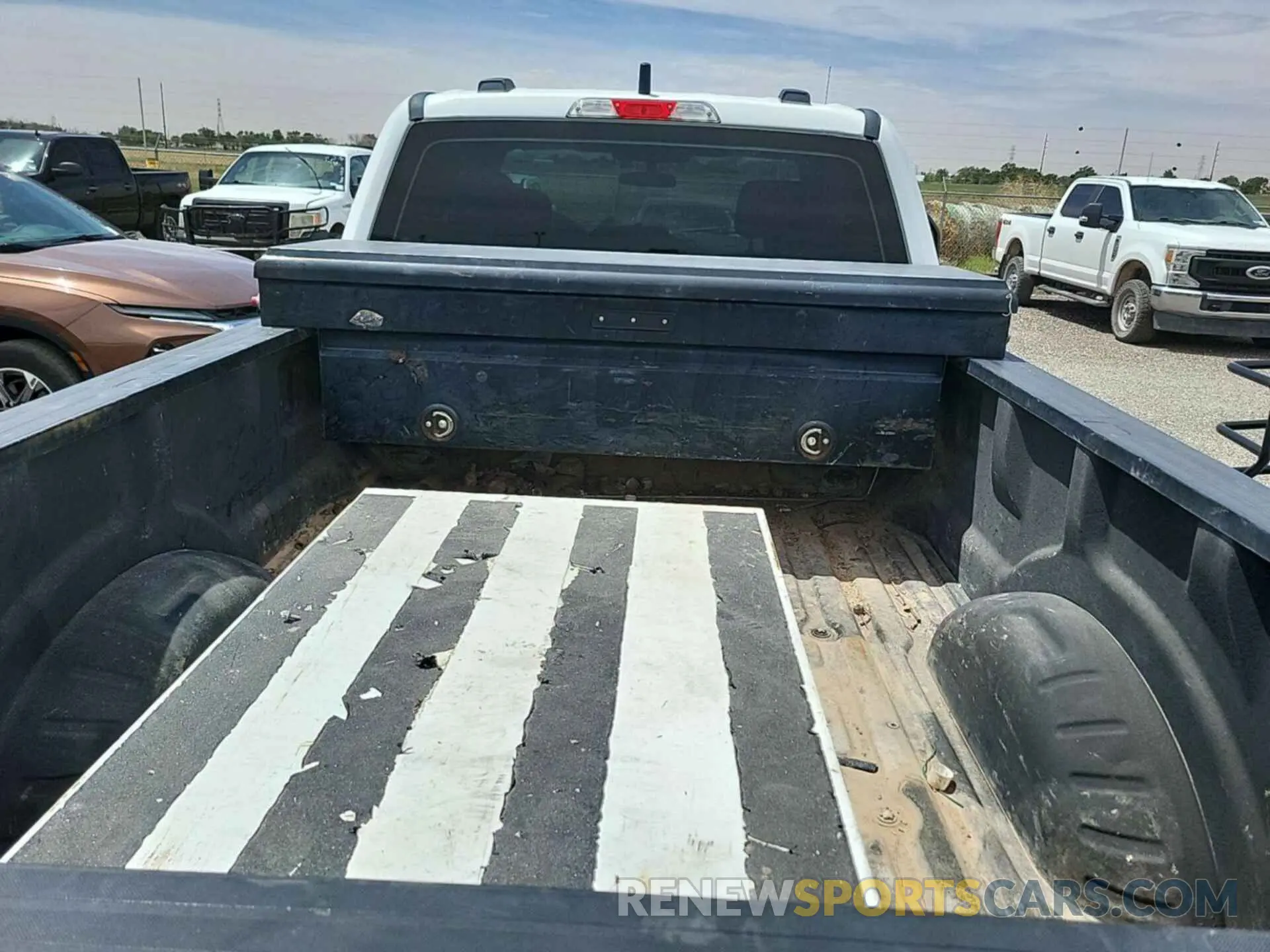 5 Photograph of a damaged car 1FT7X2B68MED54073 FORD F-250 2021