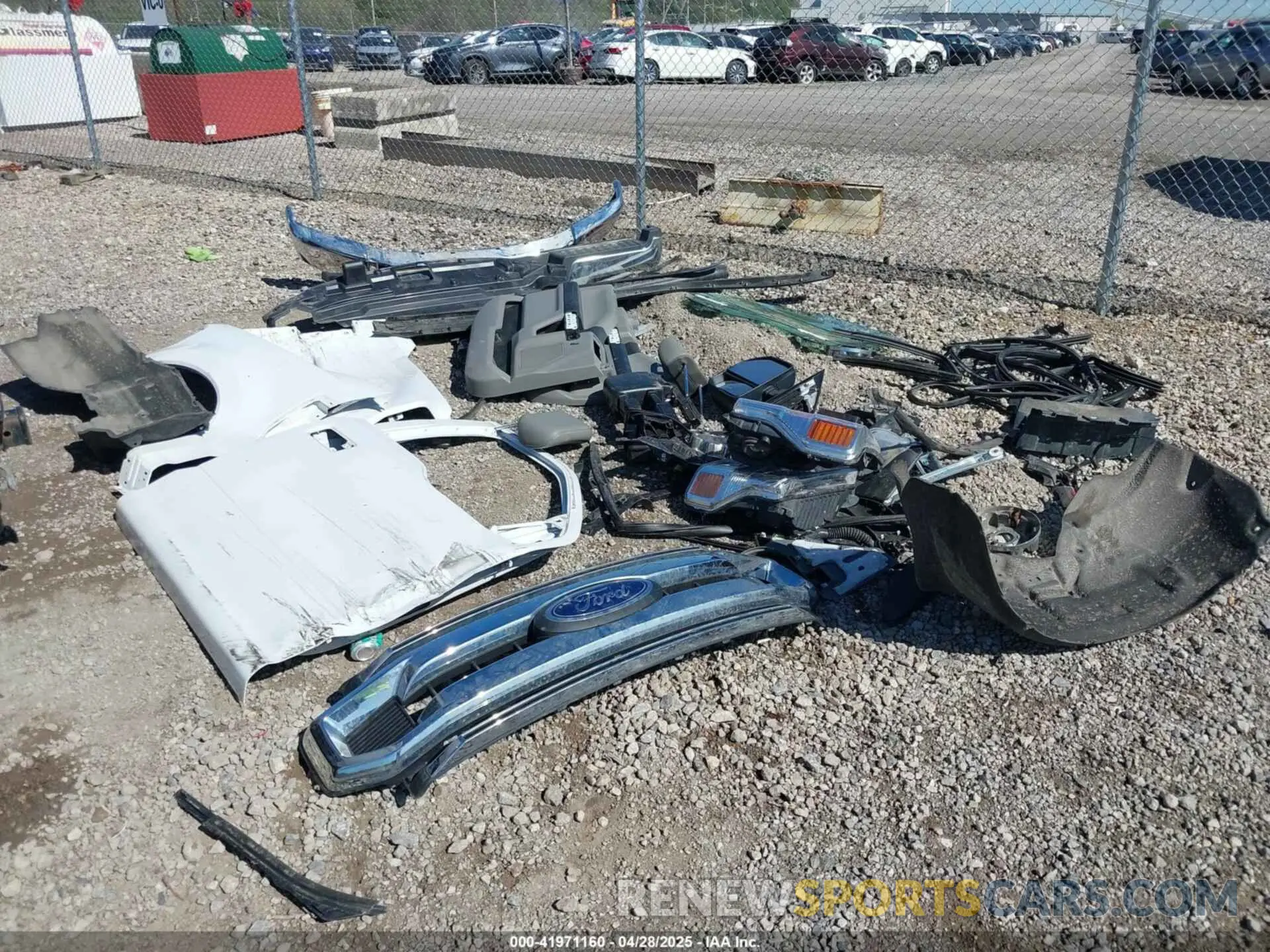 12 Photograph of a damaged car 1FT7X2B69MEE15401 FORD F-250 2021