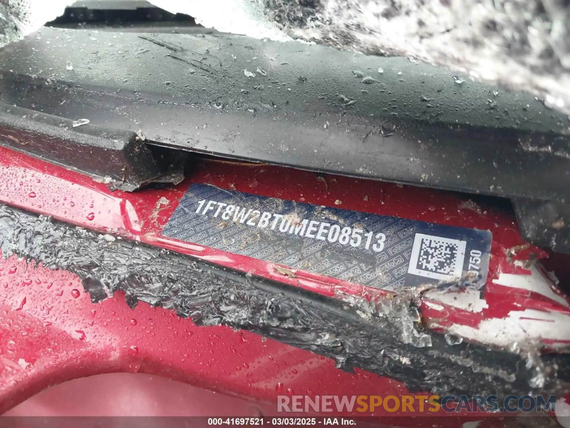 17 Photograph of a damaged car 1FT8W2BT0MEE08513 FORD F-250 2021