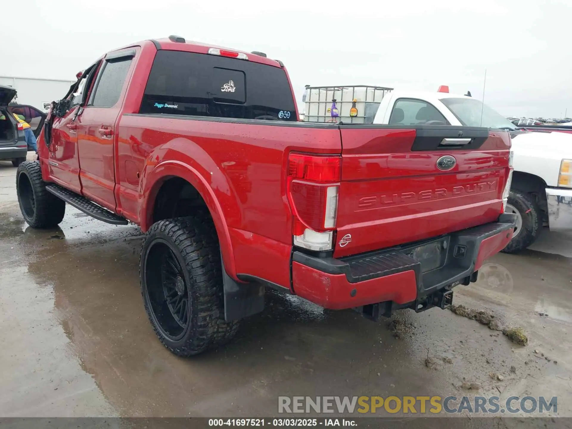4 Photograph of a damaged car 1FT8W2BT0MEE08513 FORD F-250 2021