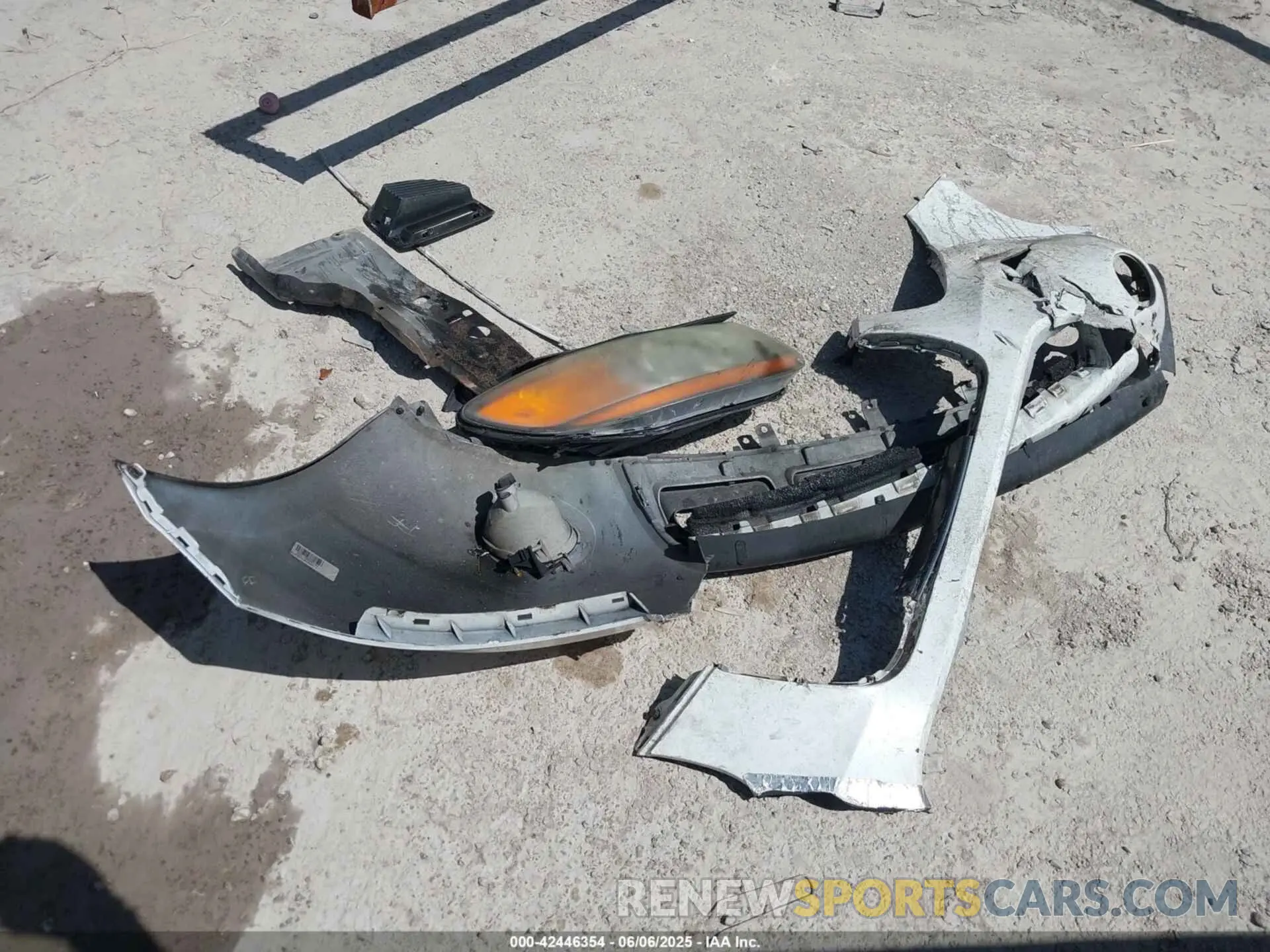 12 Photograph of a damaged car 1FT8W2BT6MEC87793 FORD F-250 2021