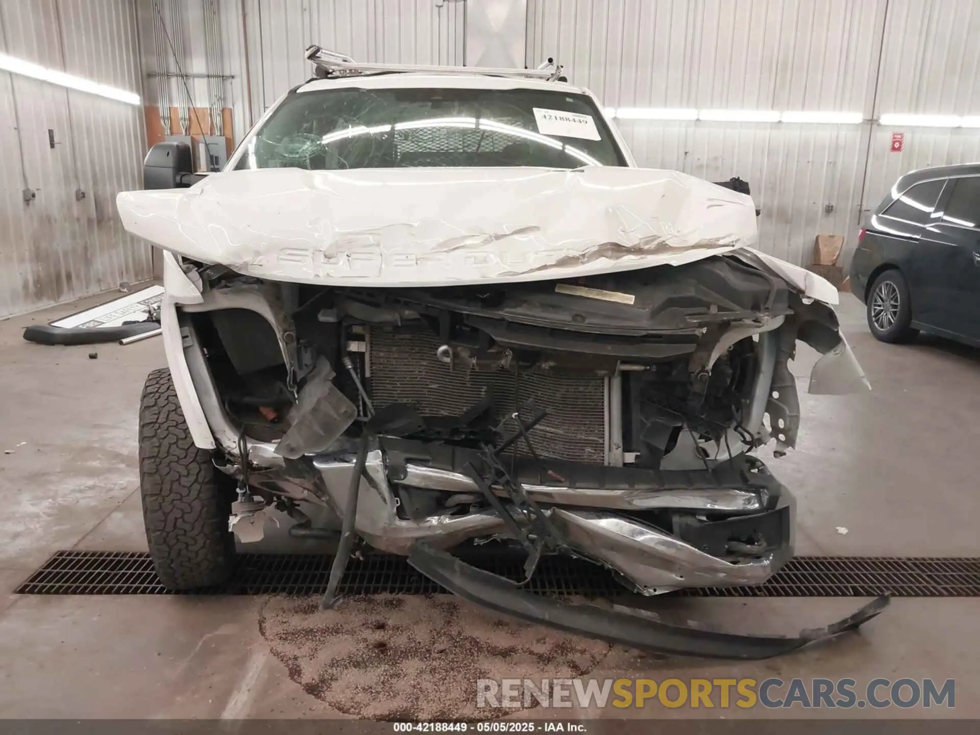 6 Photograph of a damaged car 1FTBF2A60MED45575 FORD F-250 2021