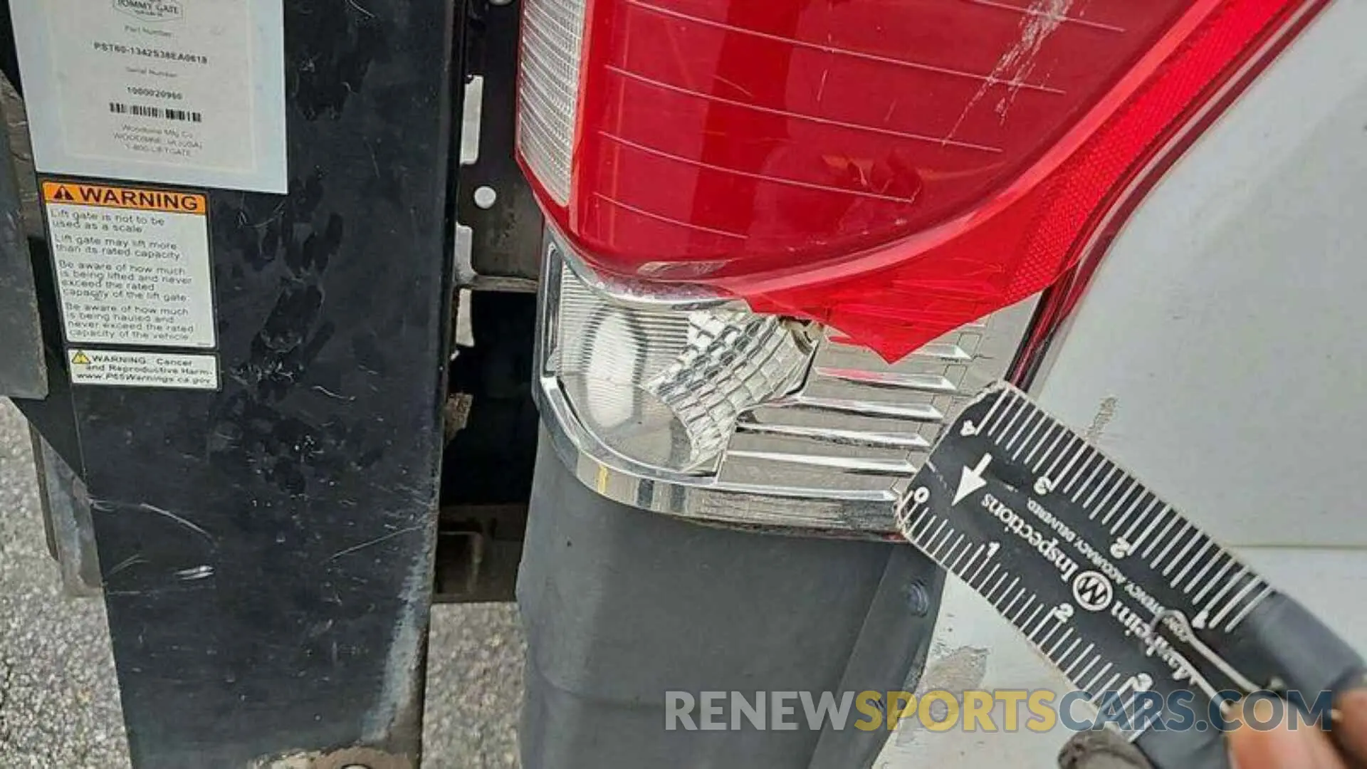 2 Photograph of a damaged car 1FTBF2A60MED97563 FORD F-250 2021