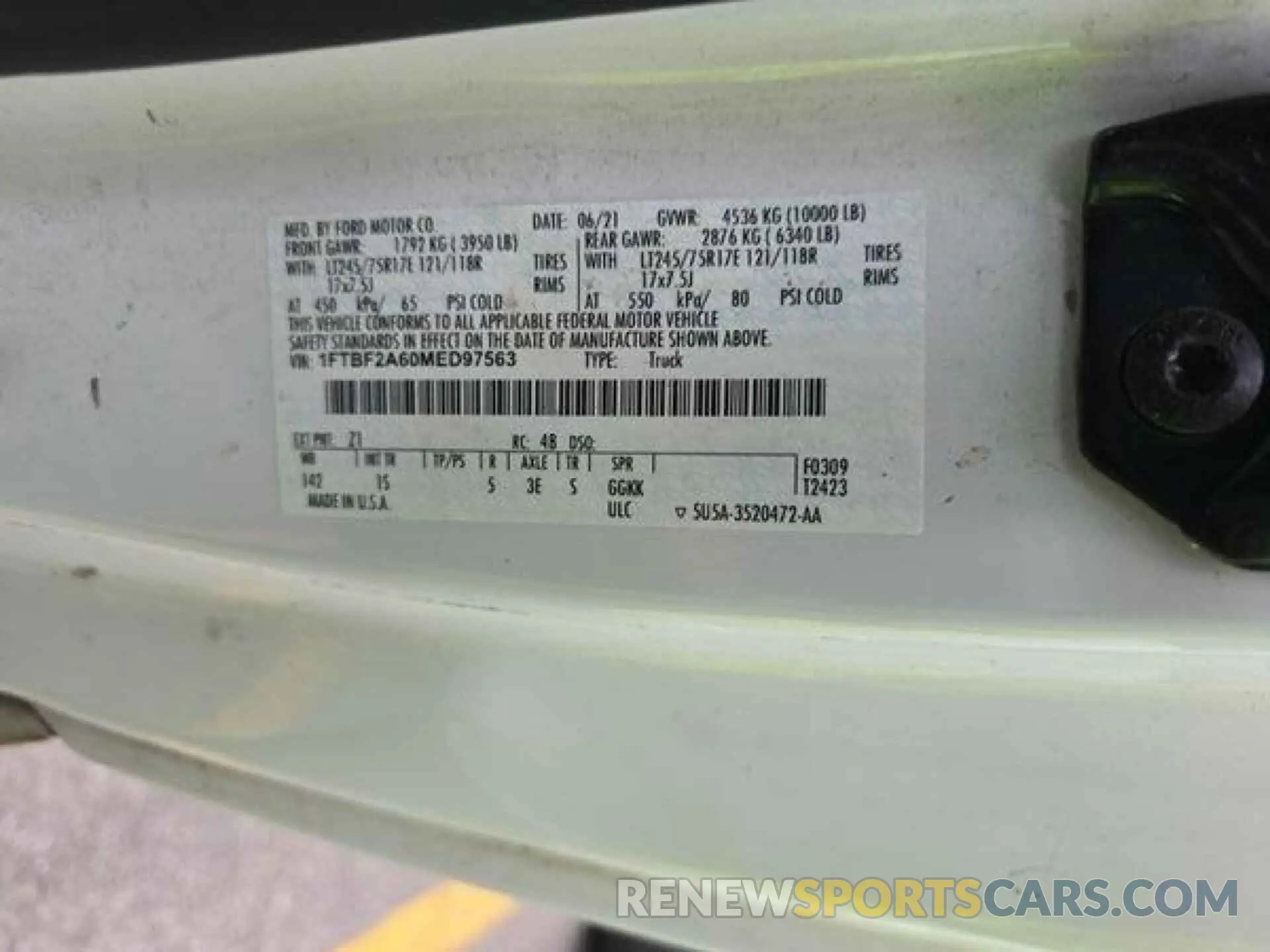 20 Photograph of a damaged car 1FTBF2A60MED97563 FORD F-250 2021