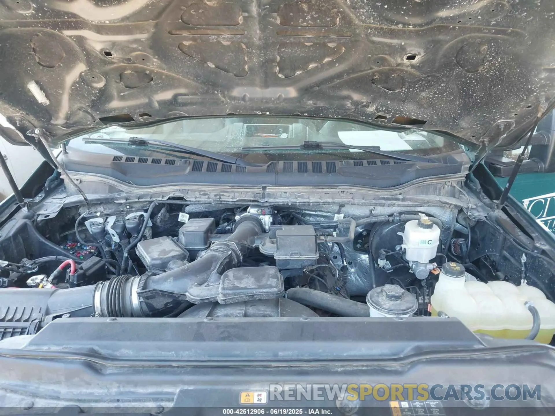10 Photograph of a damaged car 1FTBF2A67MEC63116 FORD F-250 2021