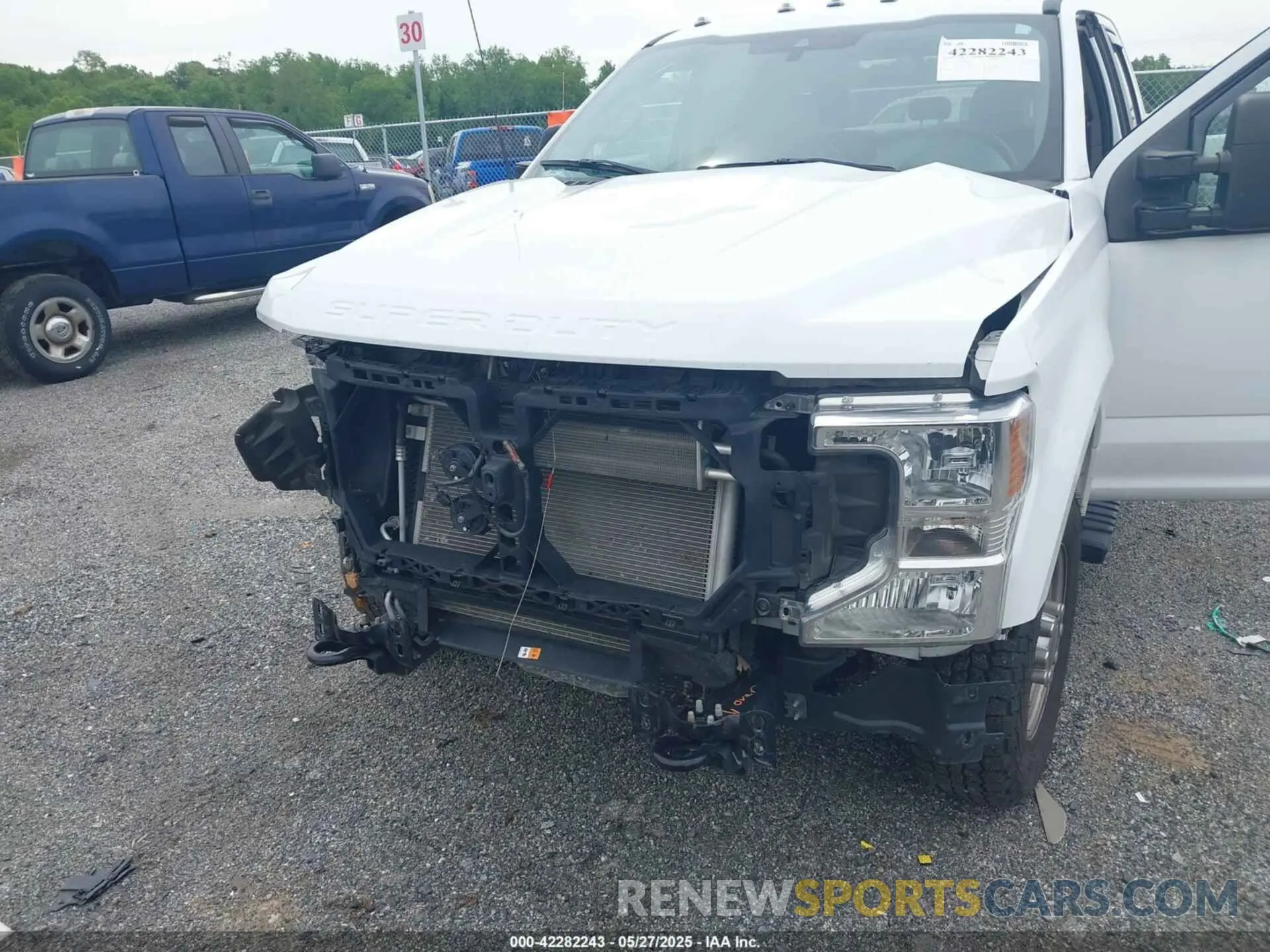 6 Photograph of a damaged car 1FD7X2A60NEF34999 FORD F-250 2022