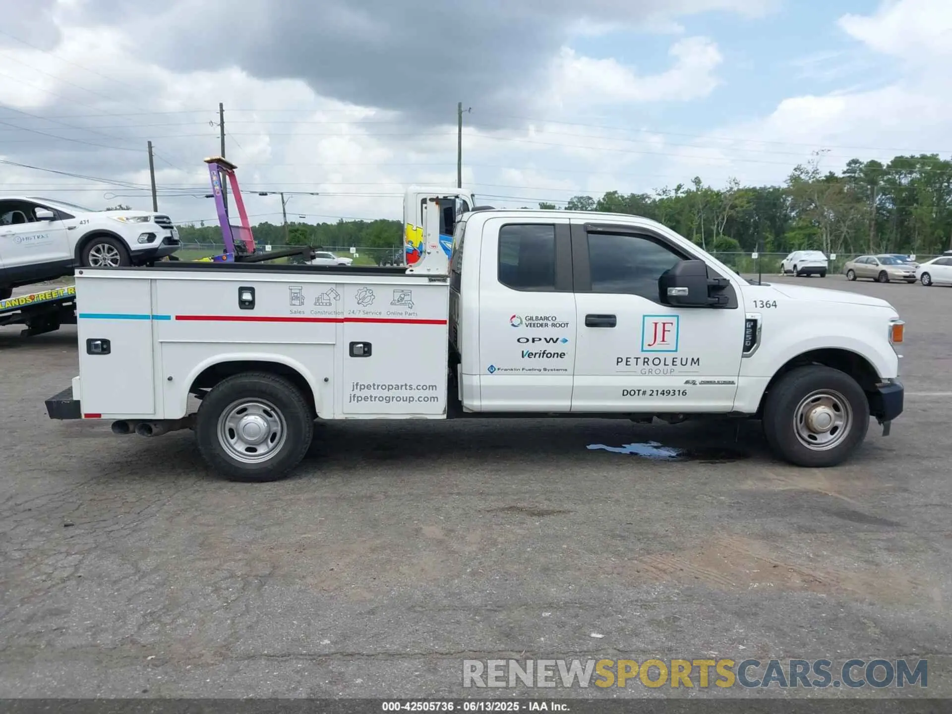 13 Photograph of a damaged car 1FD7X2AT6NEC13636 FORD F-250 2022