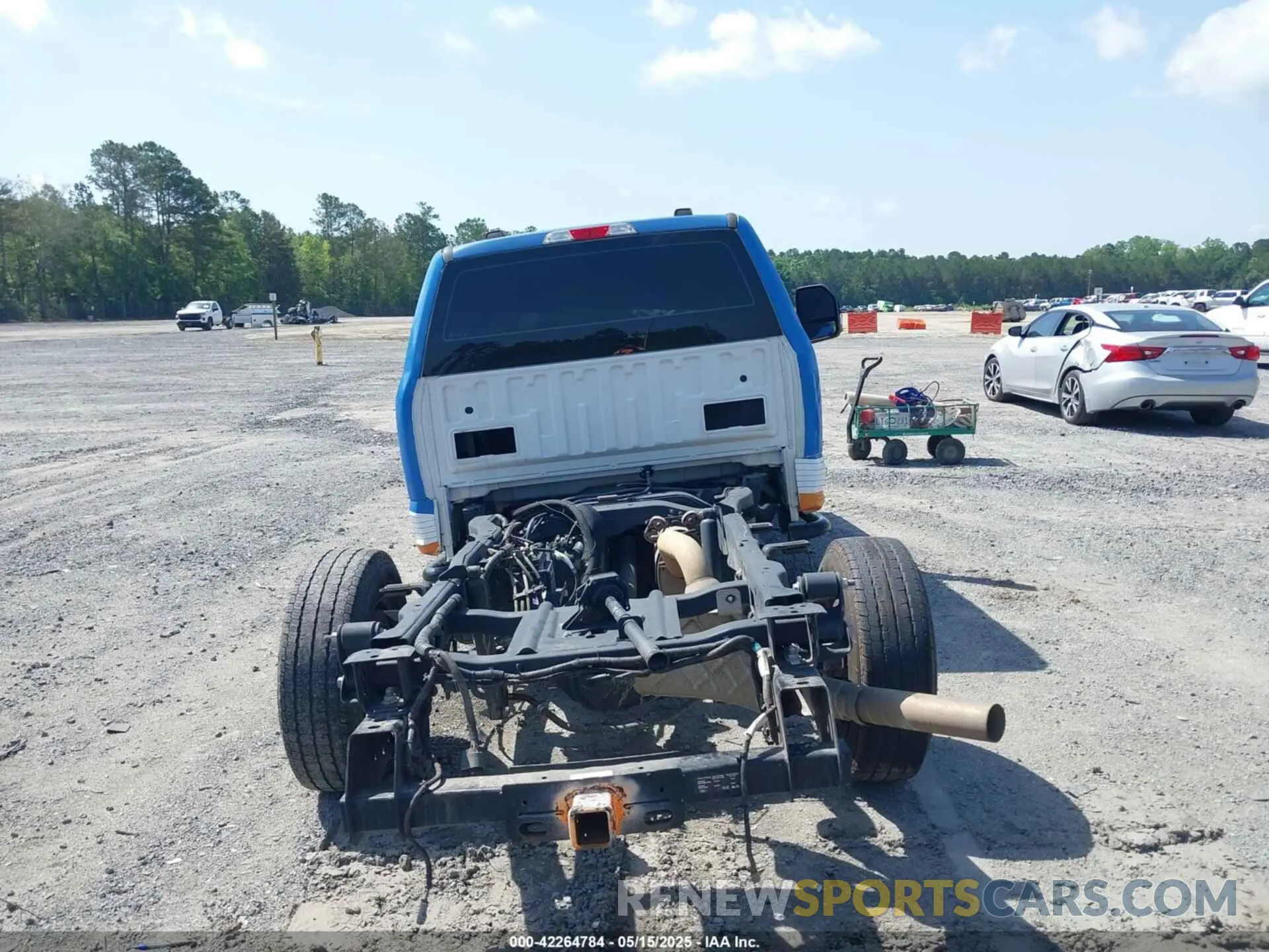 16 Photograph of a damaged car 1FDBF2A65NEF15684 FORD F-250 2022