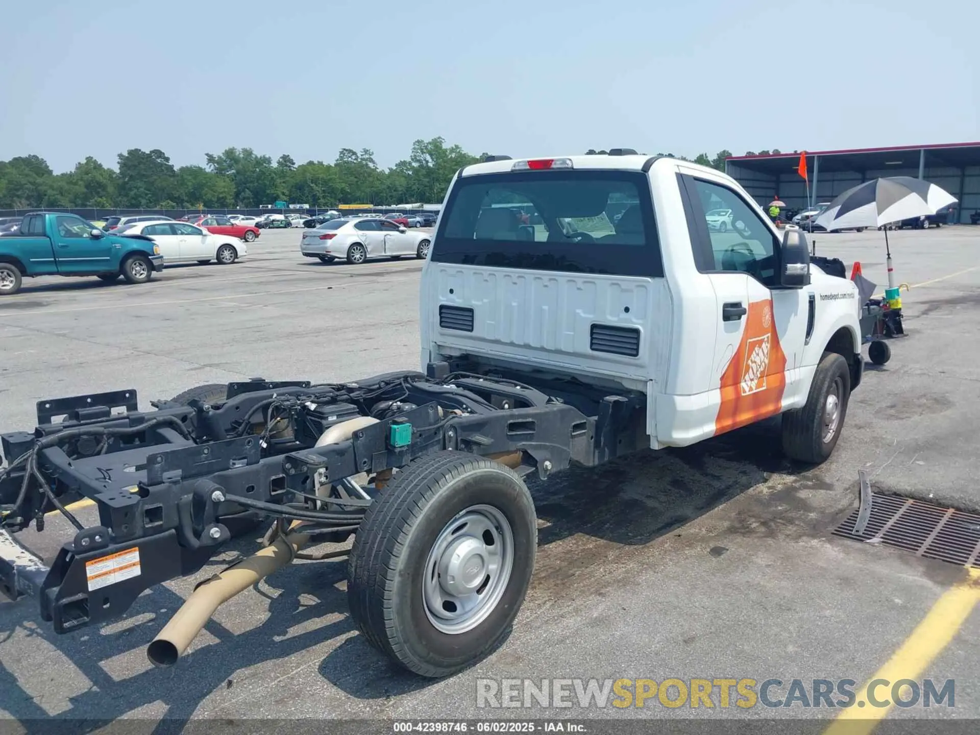 4 Photograph of a damaged car 1FDBF2A6XNED47783 FORD F-250 2022