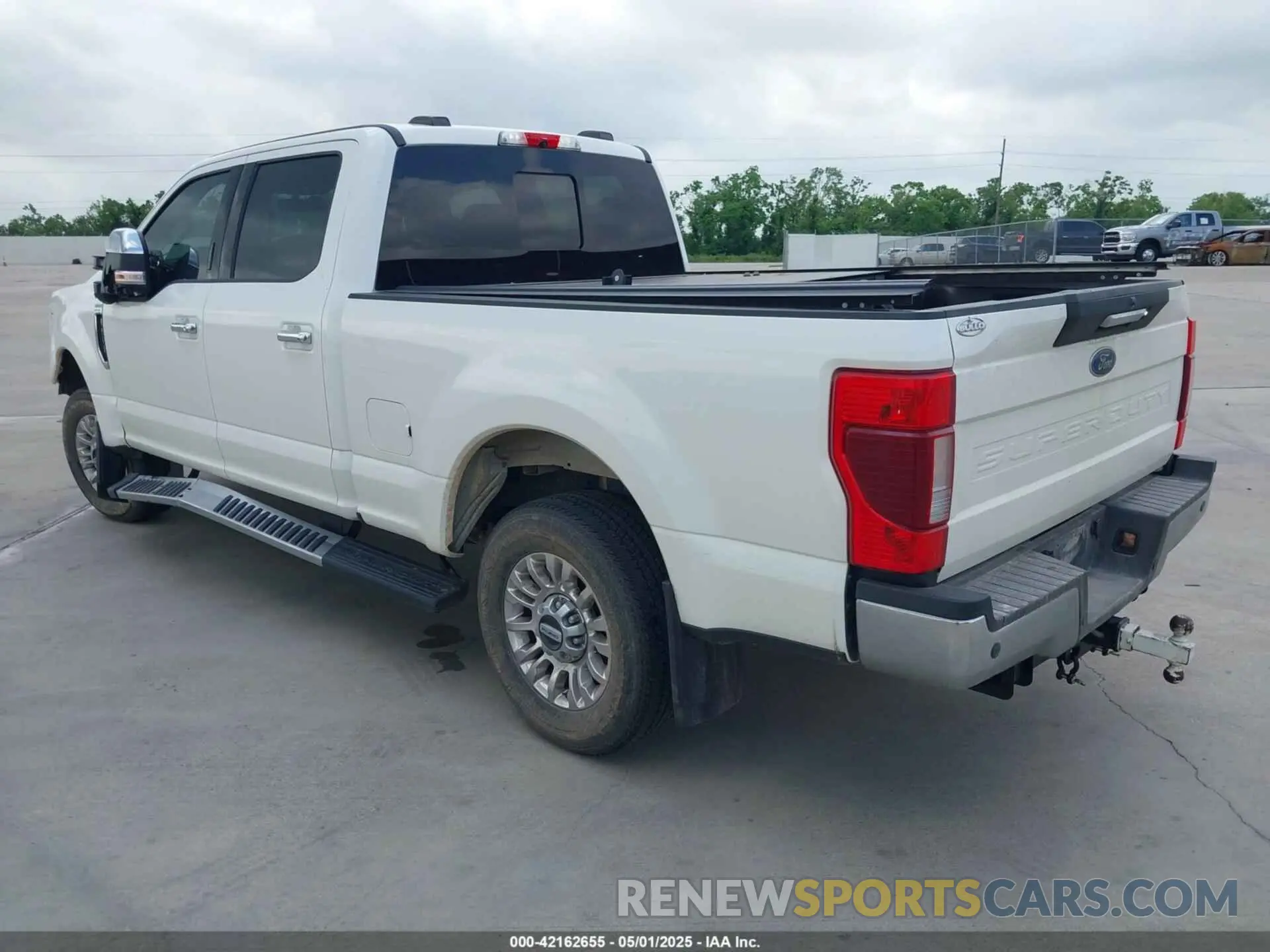 3 Photograph of a damaged car 1FT7W2A65NEC09143 FORD F-250 2022