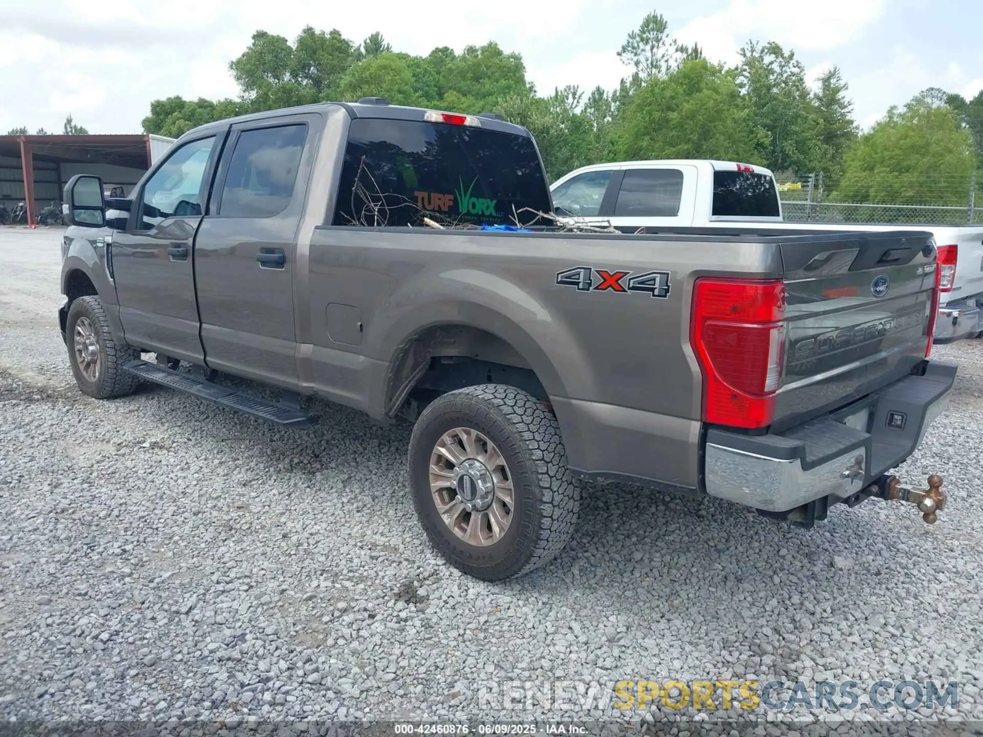 3 Photograph of a damaged car 1FT7W2B65NEG36112 FORD F-250 2022